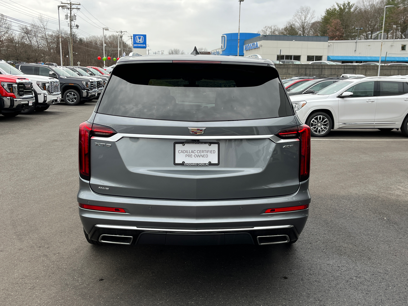 2022 Cadillac XT6 Premium Luxury 4