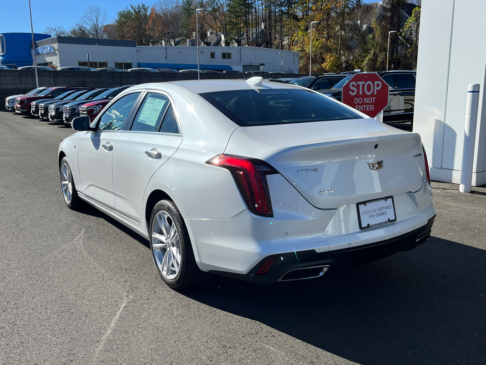 2022 Cadillac CT4 Luxury 3