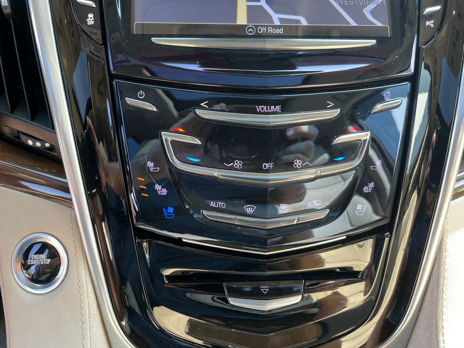 2020 Cadillac Escalade ESV Luxury 19