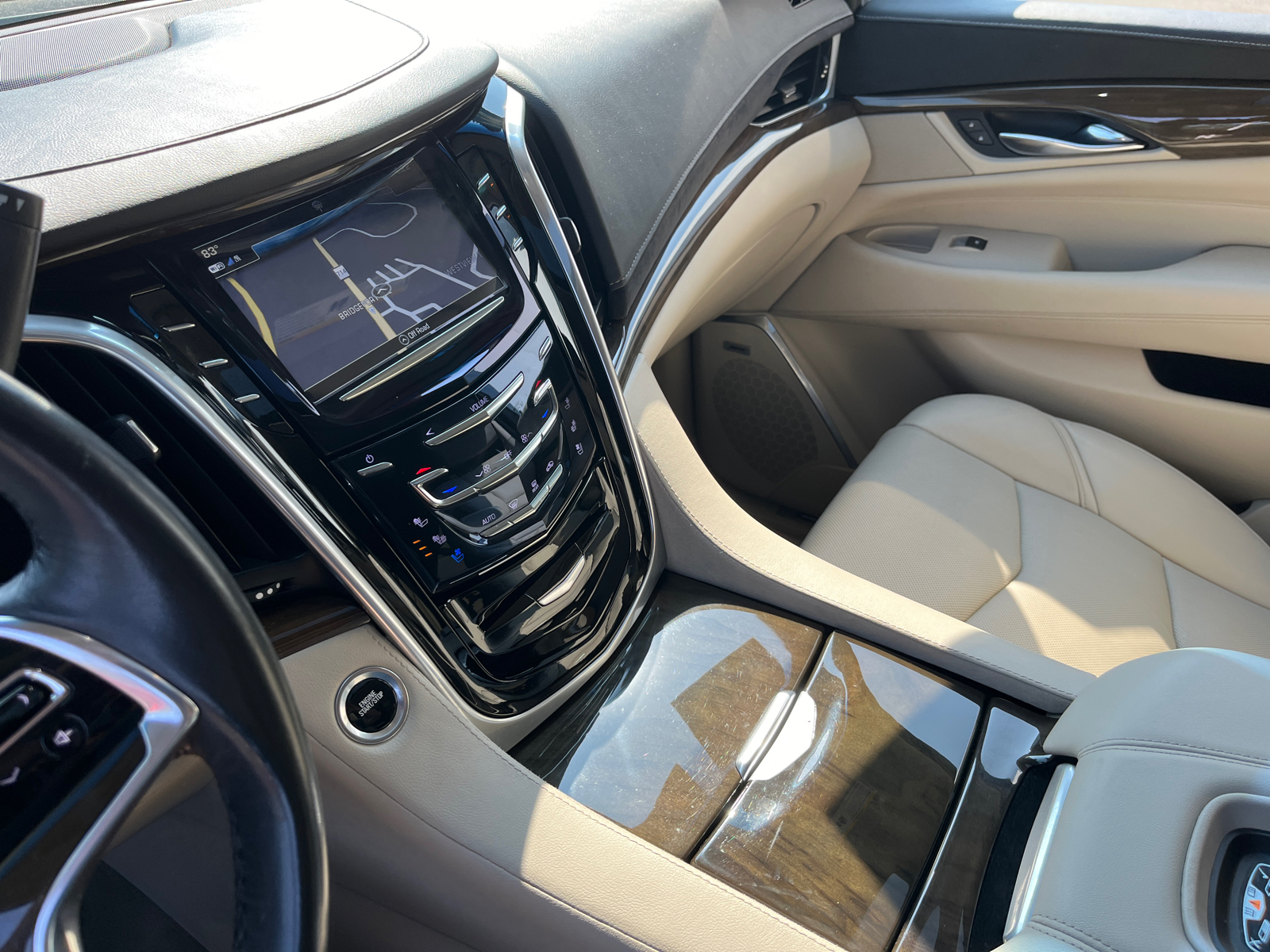 2020 Cadillac Escalade ESV Luxury 20