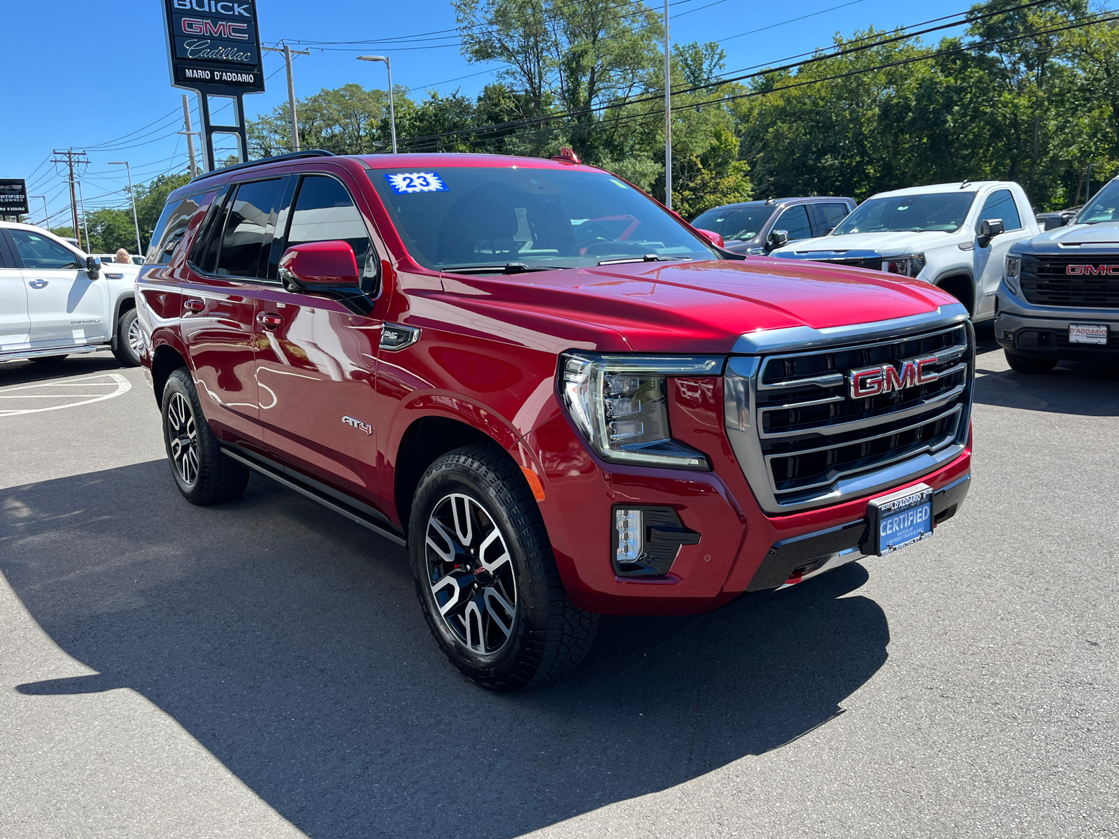 2023 GMC Yukon AT4 6