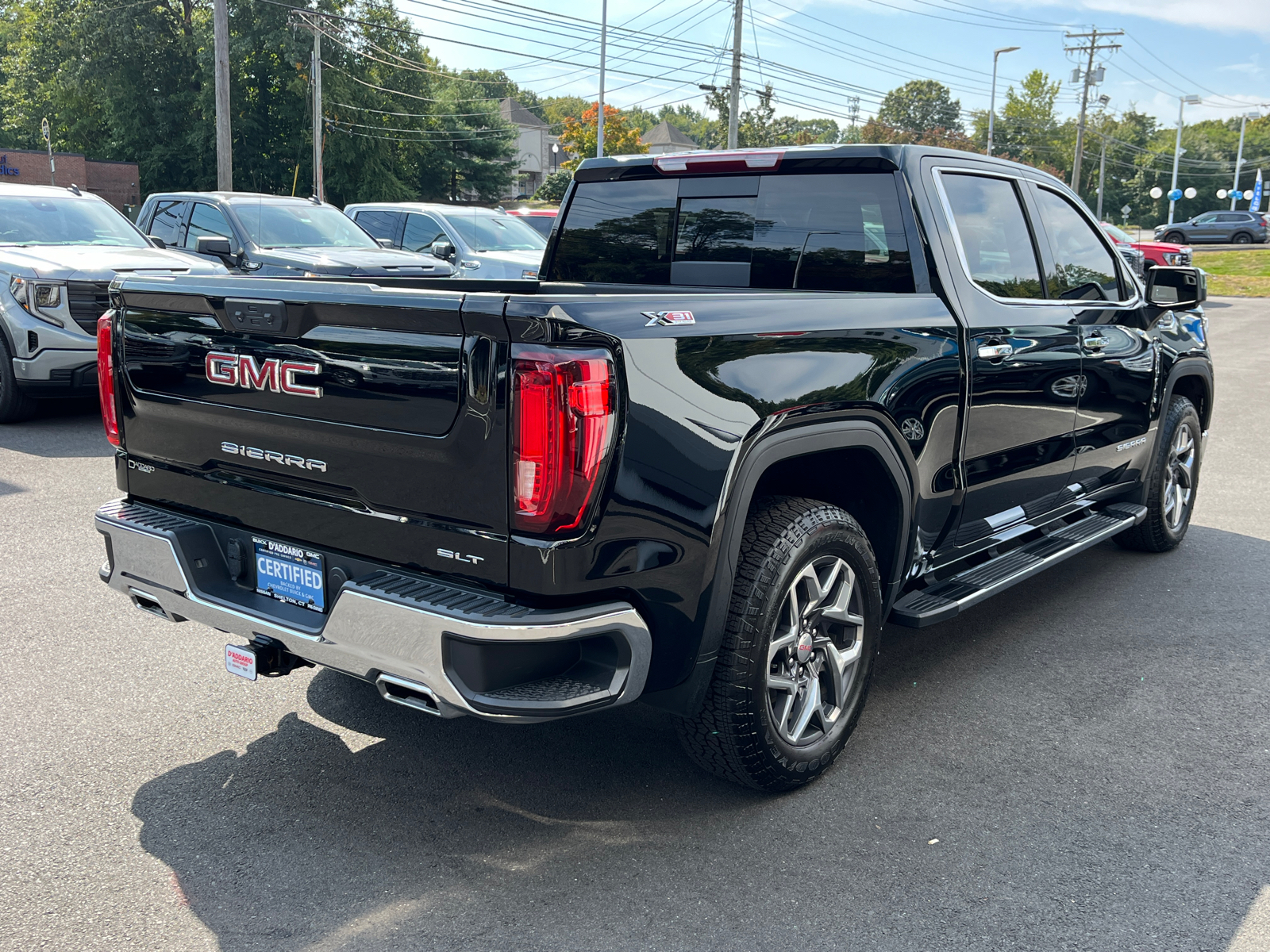 2023 GMC Sierra 1500 SLT 5