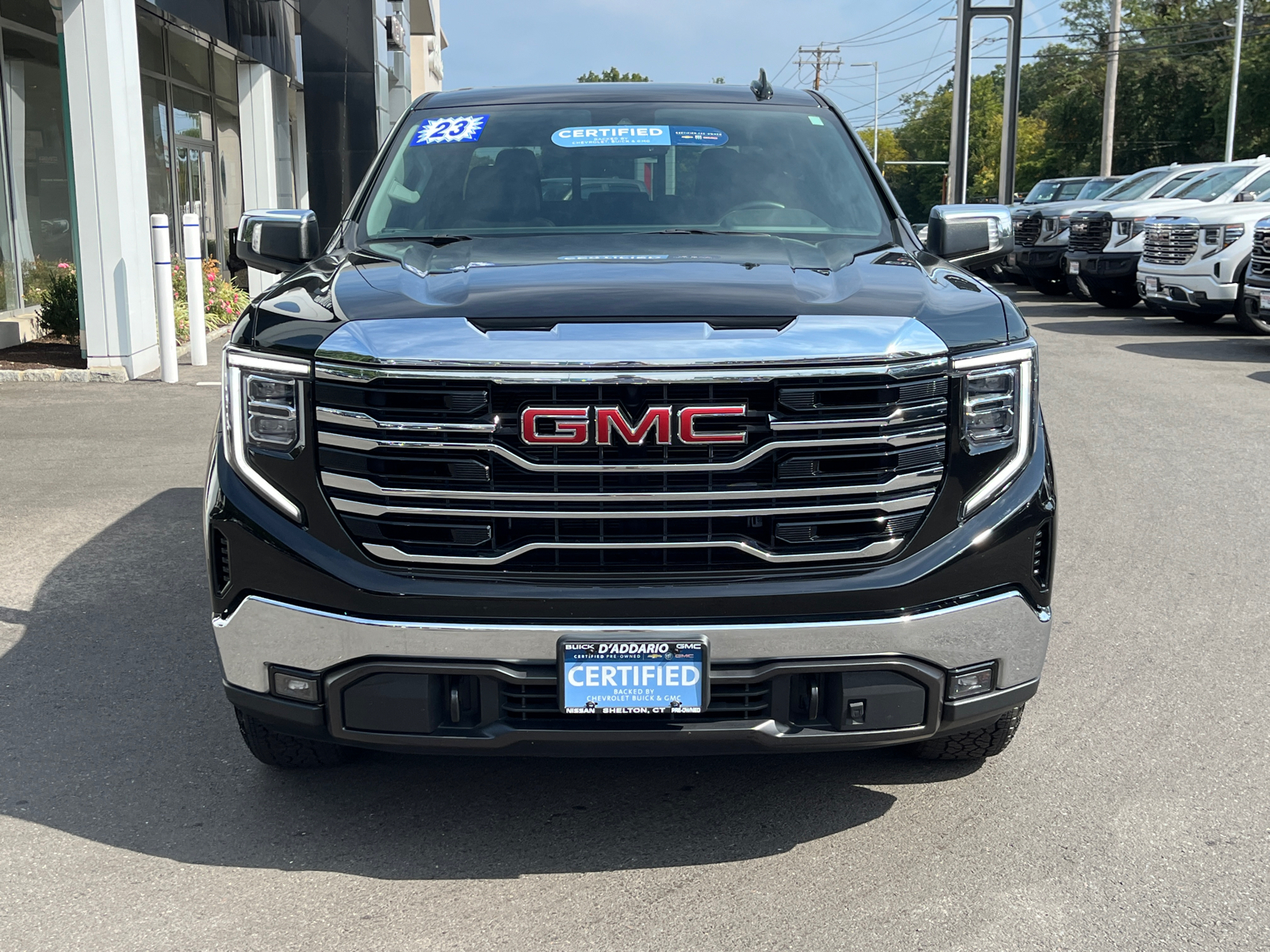 2023 GMC Sierra 1500 SLT 7