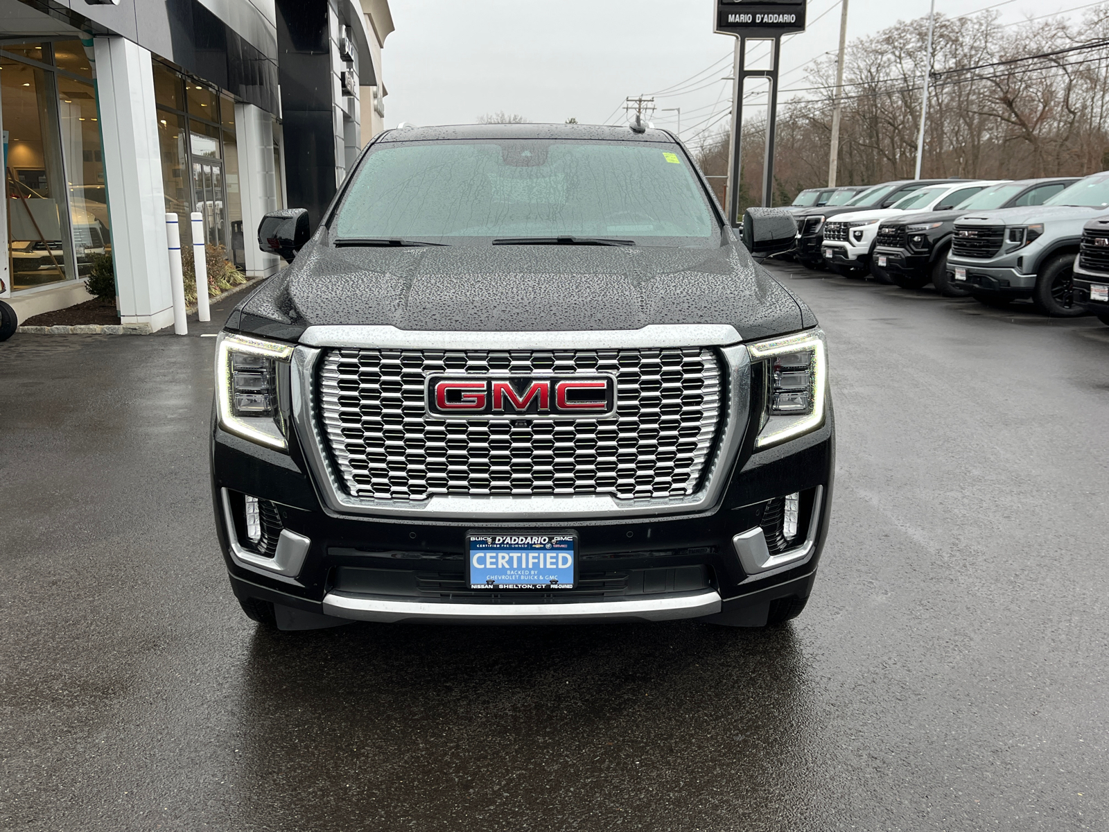 2023 GMC Yukon Denali 7