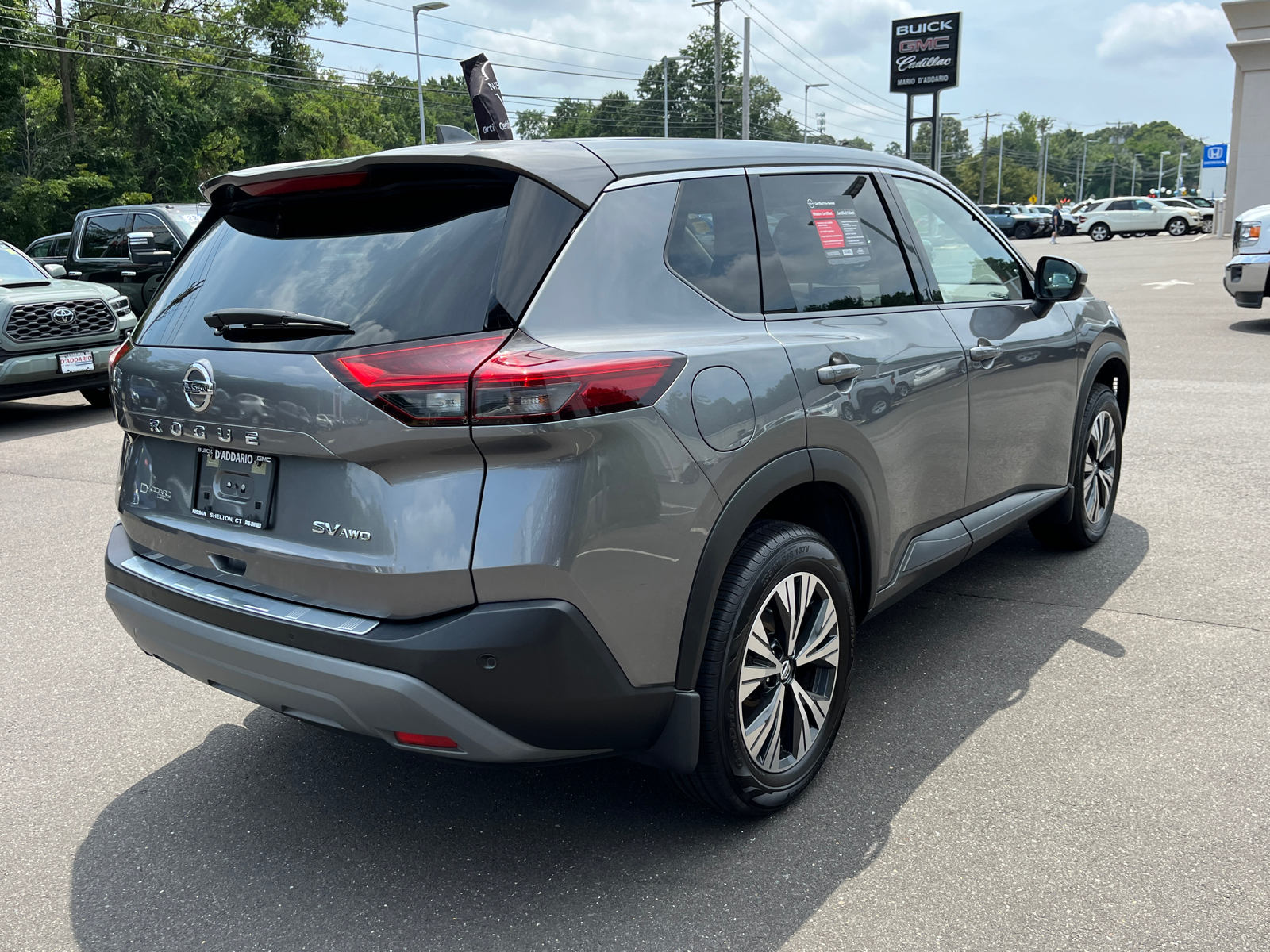 2021 Nissan Rogue SV 5