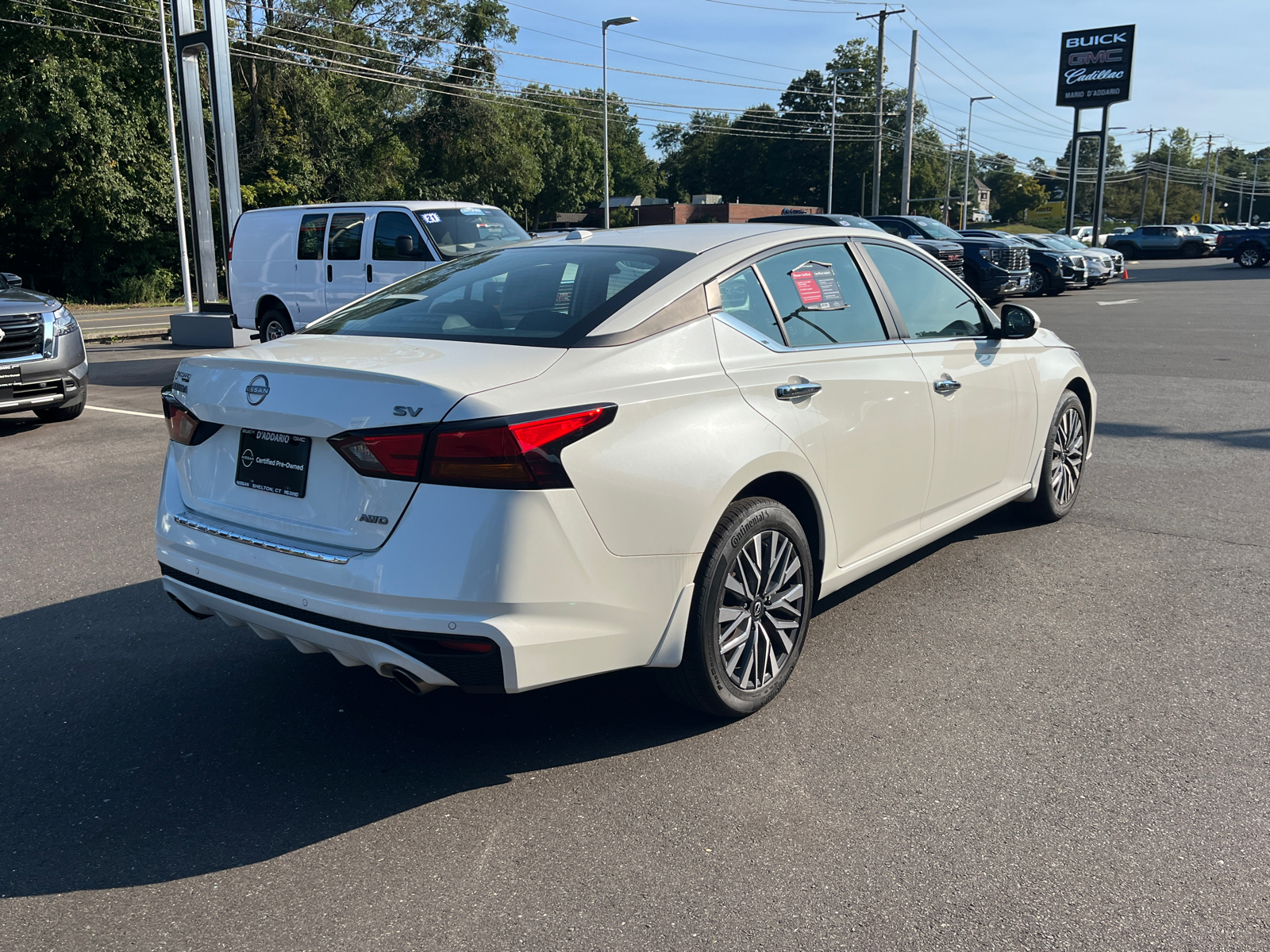 2023 Nissan Altima 2.5 SV 5