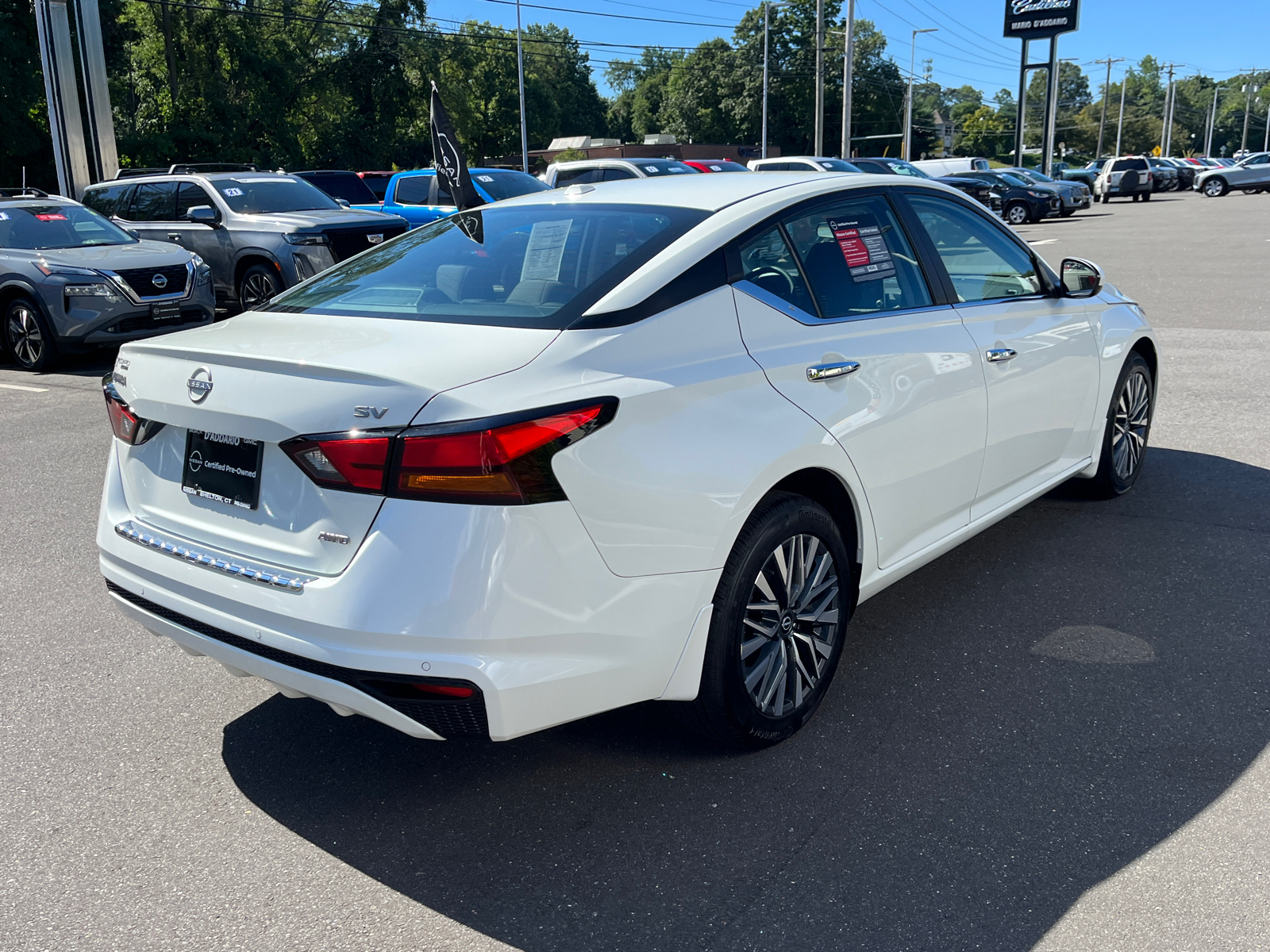 2023 Nissan Altima 2.5 SV 5