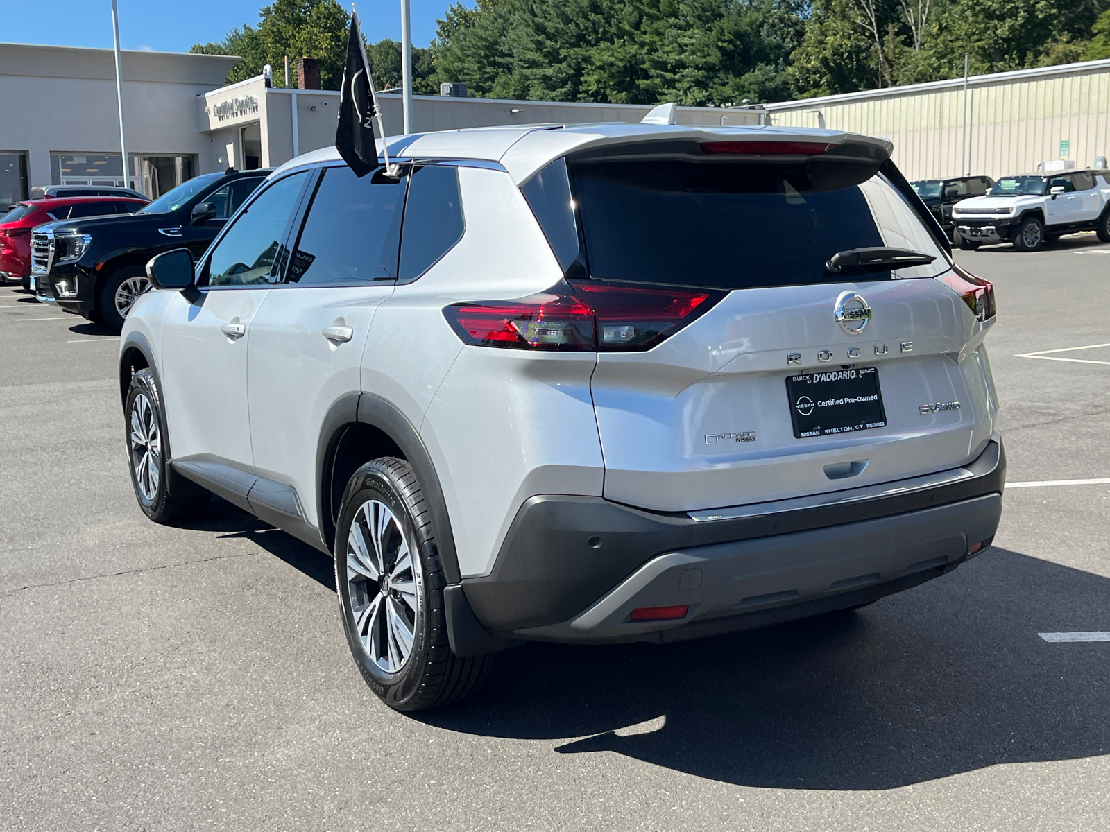 2021 Nissan Rogue SV 3