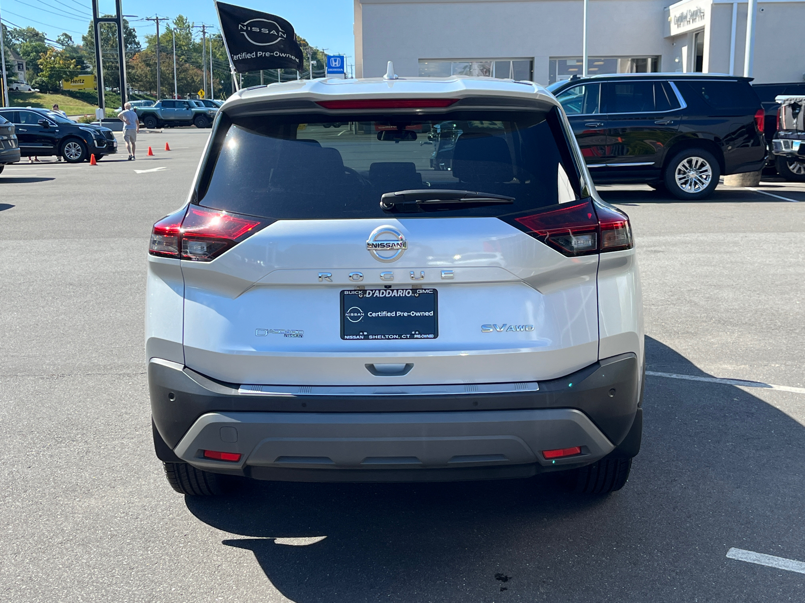 2021 Nissan Rogue SV 4