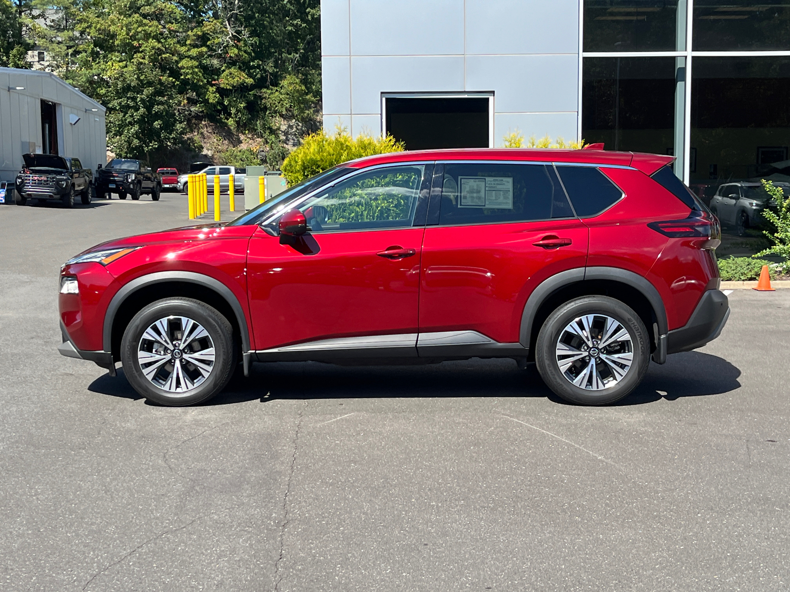 2021 Nissan Rogue SV 2