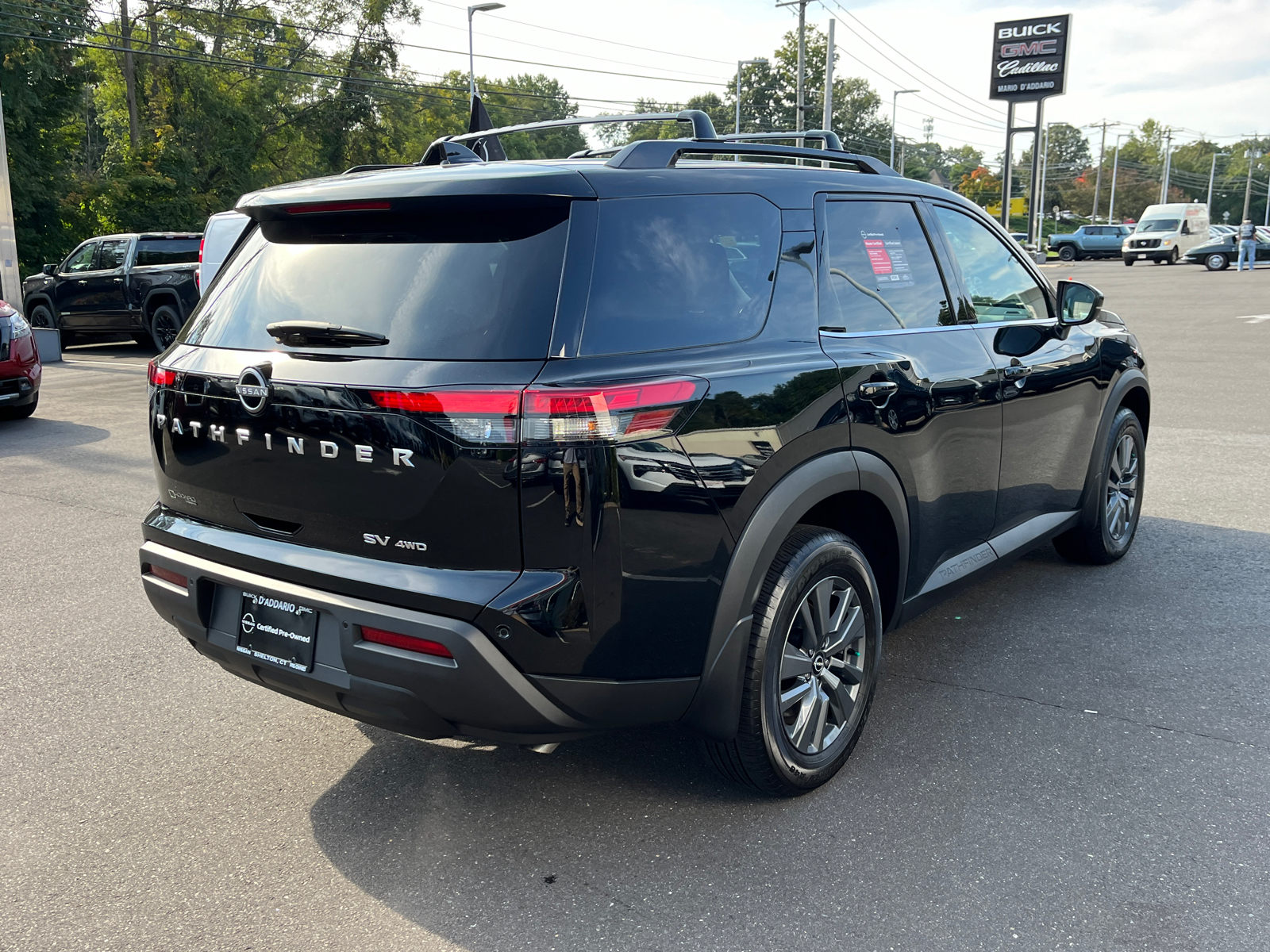 2023 Nissan Pathfinder SV 5