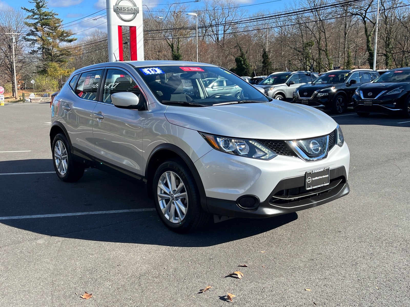 2019 Nissan Rogue Sport S 6