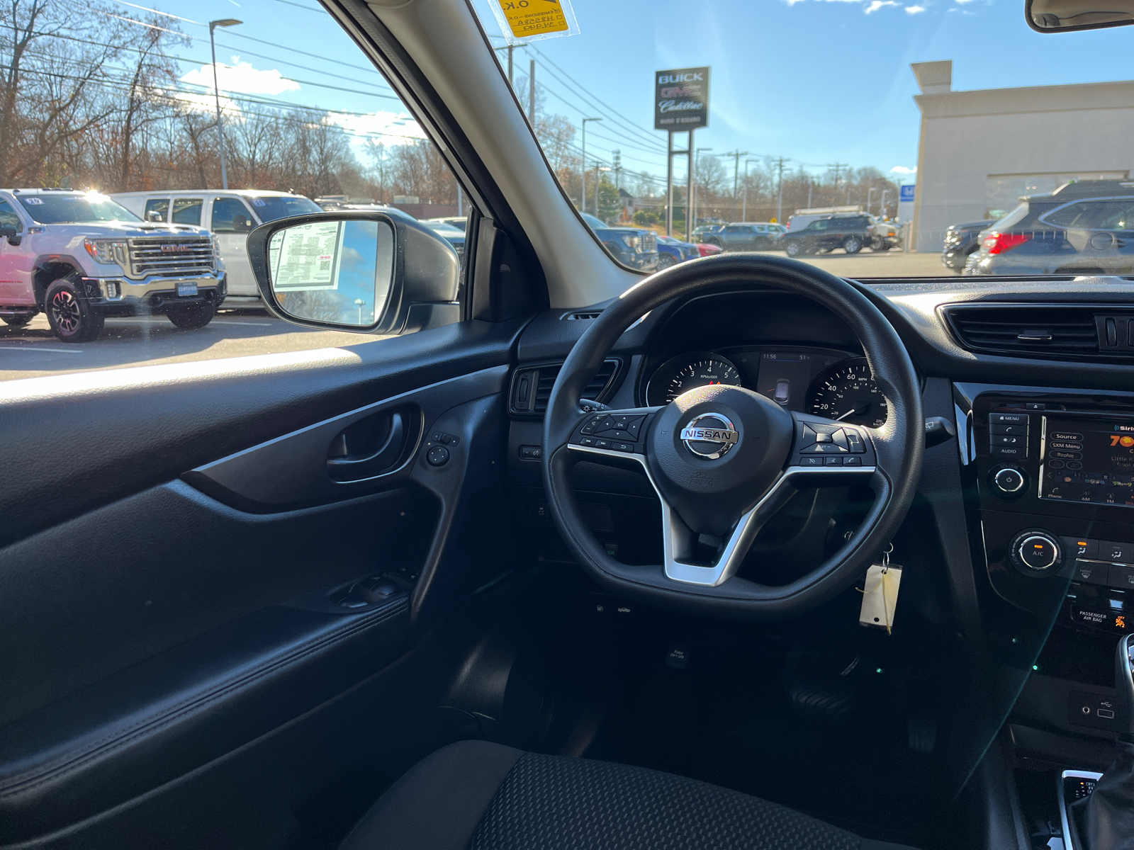 2019 Nissan Rogue Sport S 24