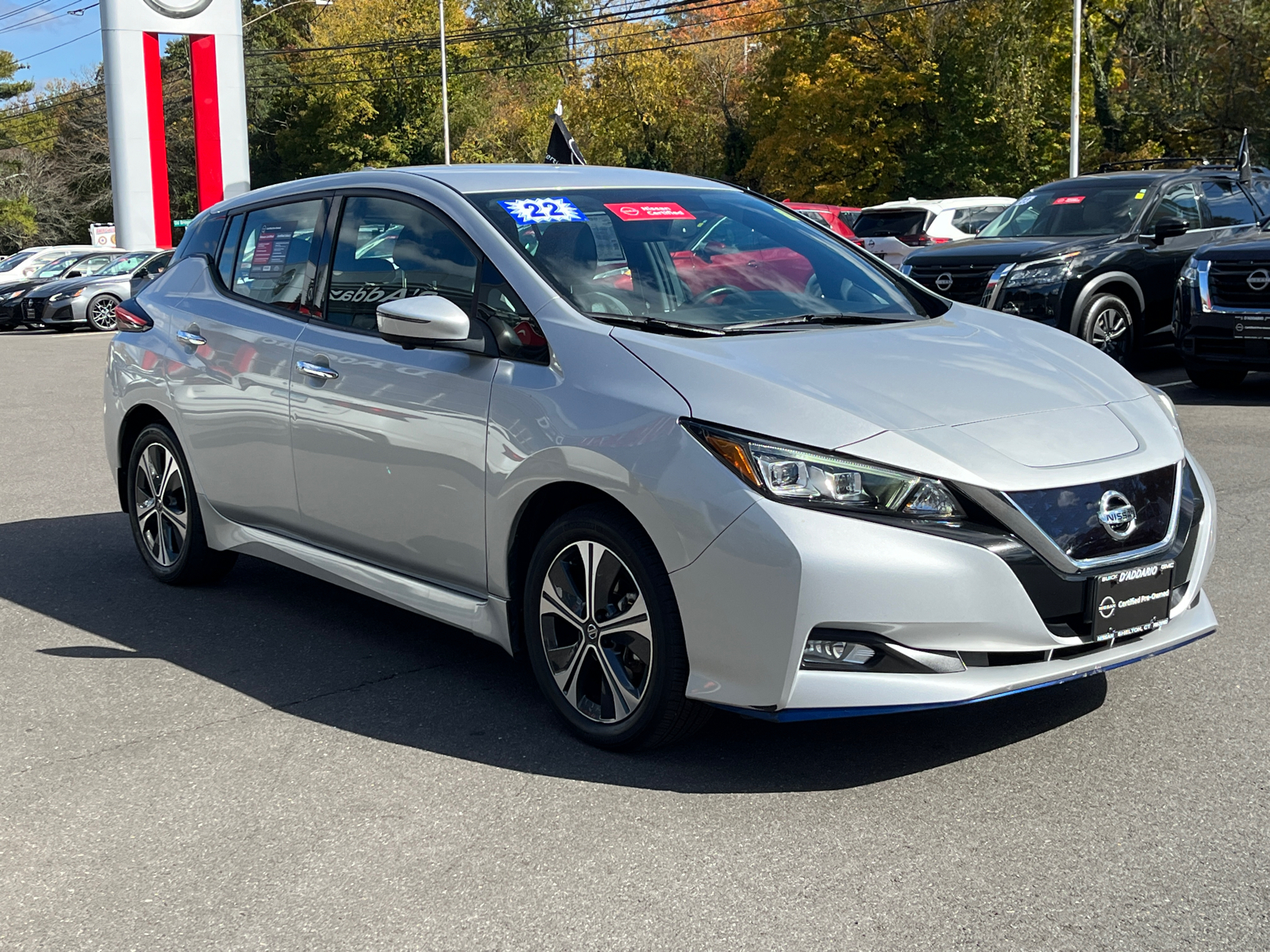 2022 Nissan Leaf SL Plus 6