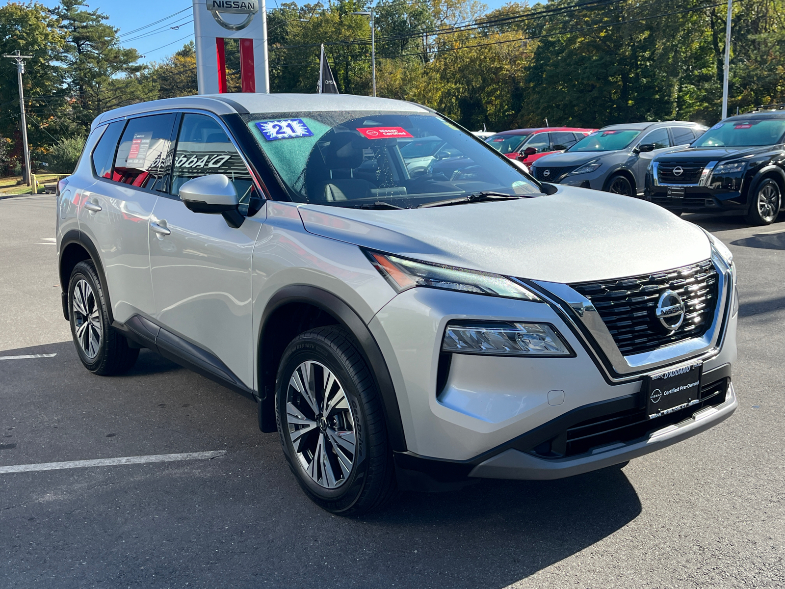 2021 Nissan Rogue SV 6