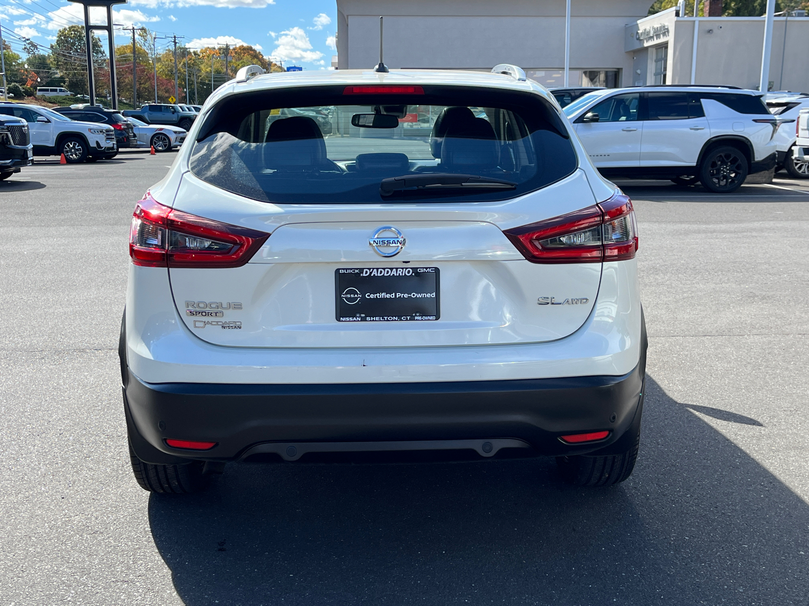 2021 Nissan Rogue Sport SL 4