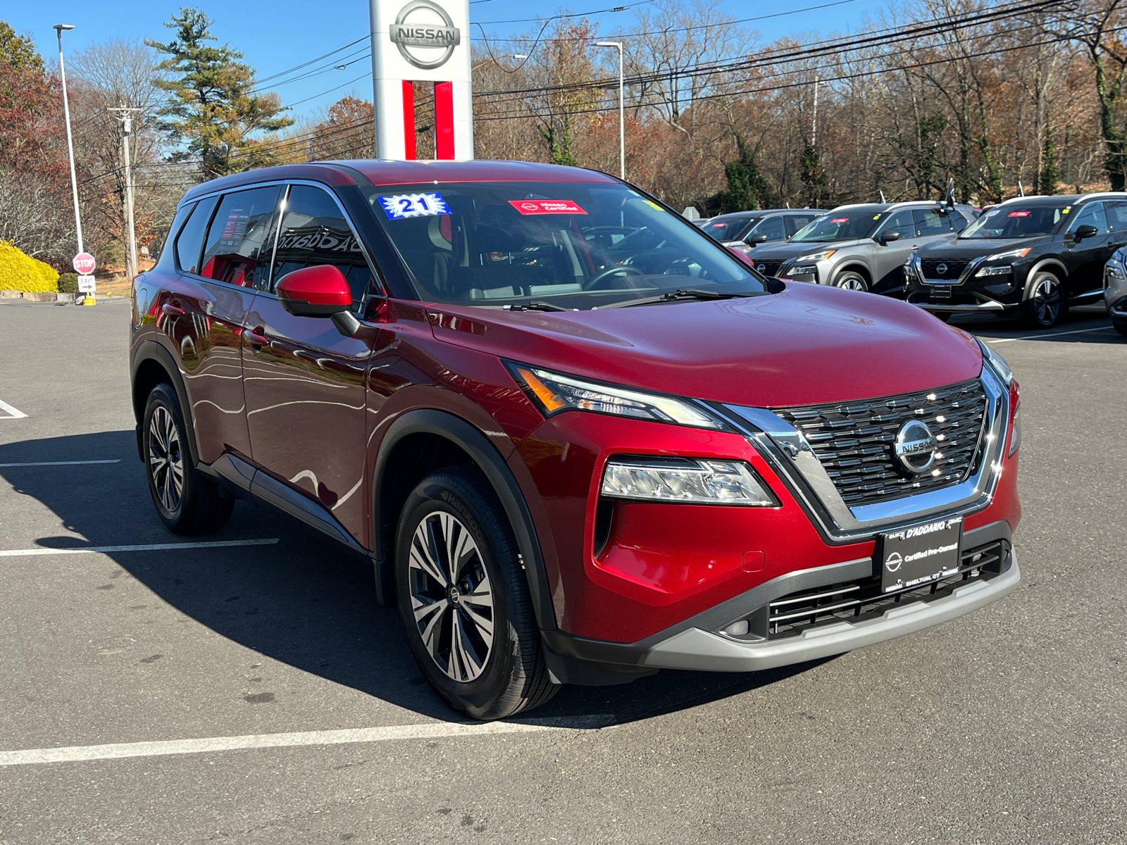 2021 Nissan Rogue SV 6