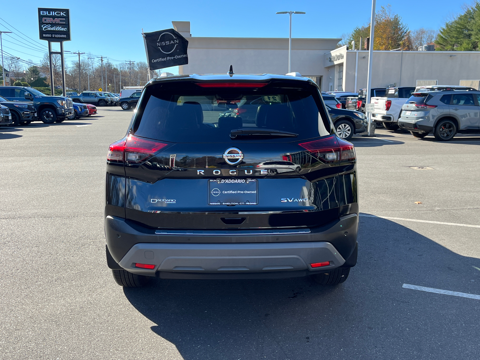 2021 Nissan Rogue SV 4