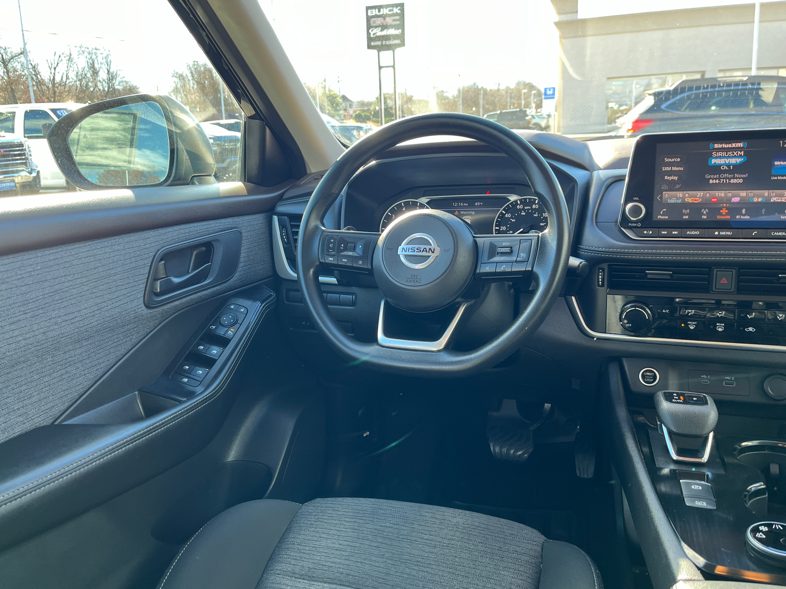 2021 Nissan Rogue S 24