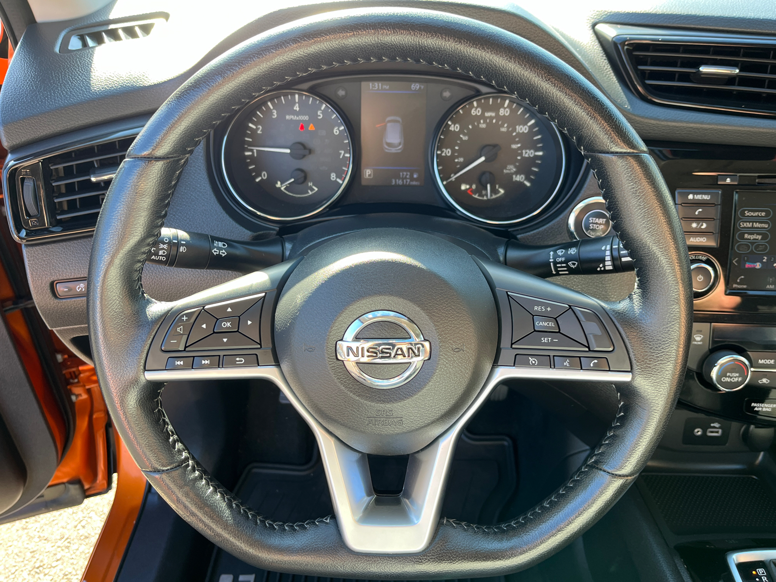 2021 Nissan Rogue Sport SV 12