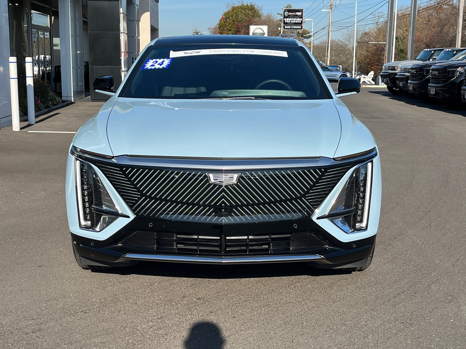 2024 Cadillac LYRIQ Luxury 7