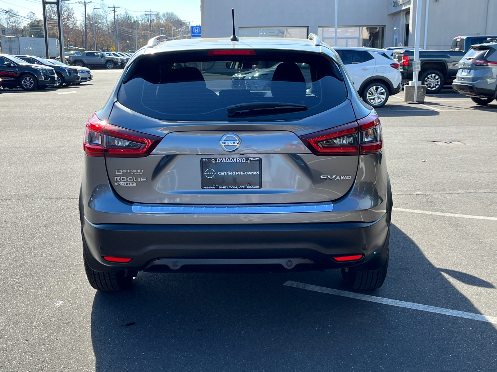 2021 Nissan Rogue Sport SV 4