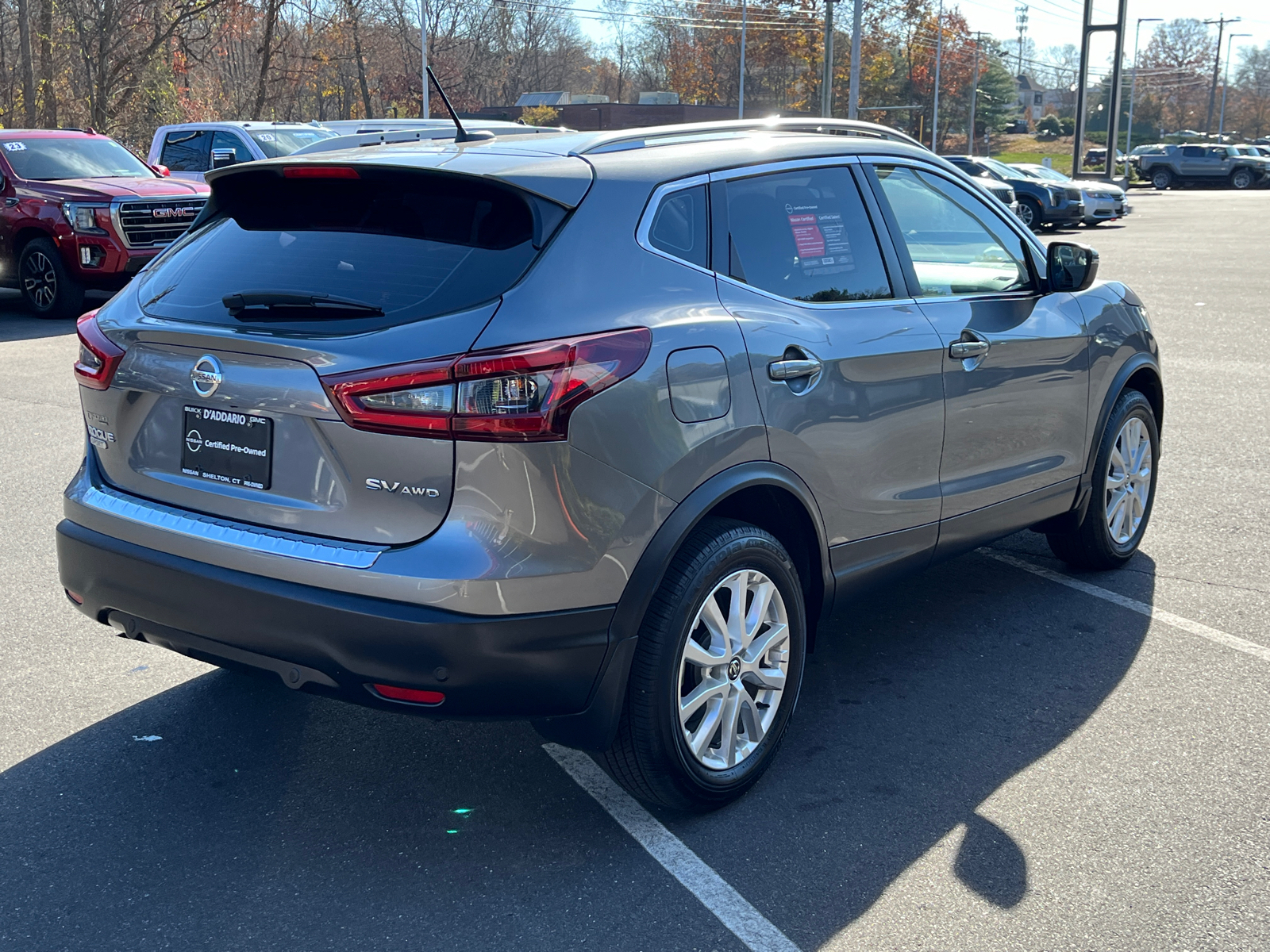 2021 Nissan Rogue Sport SV 5