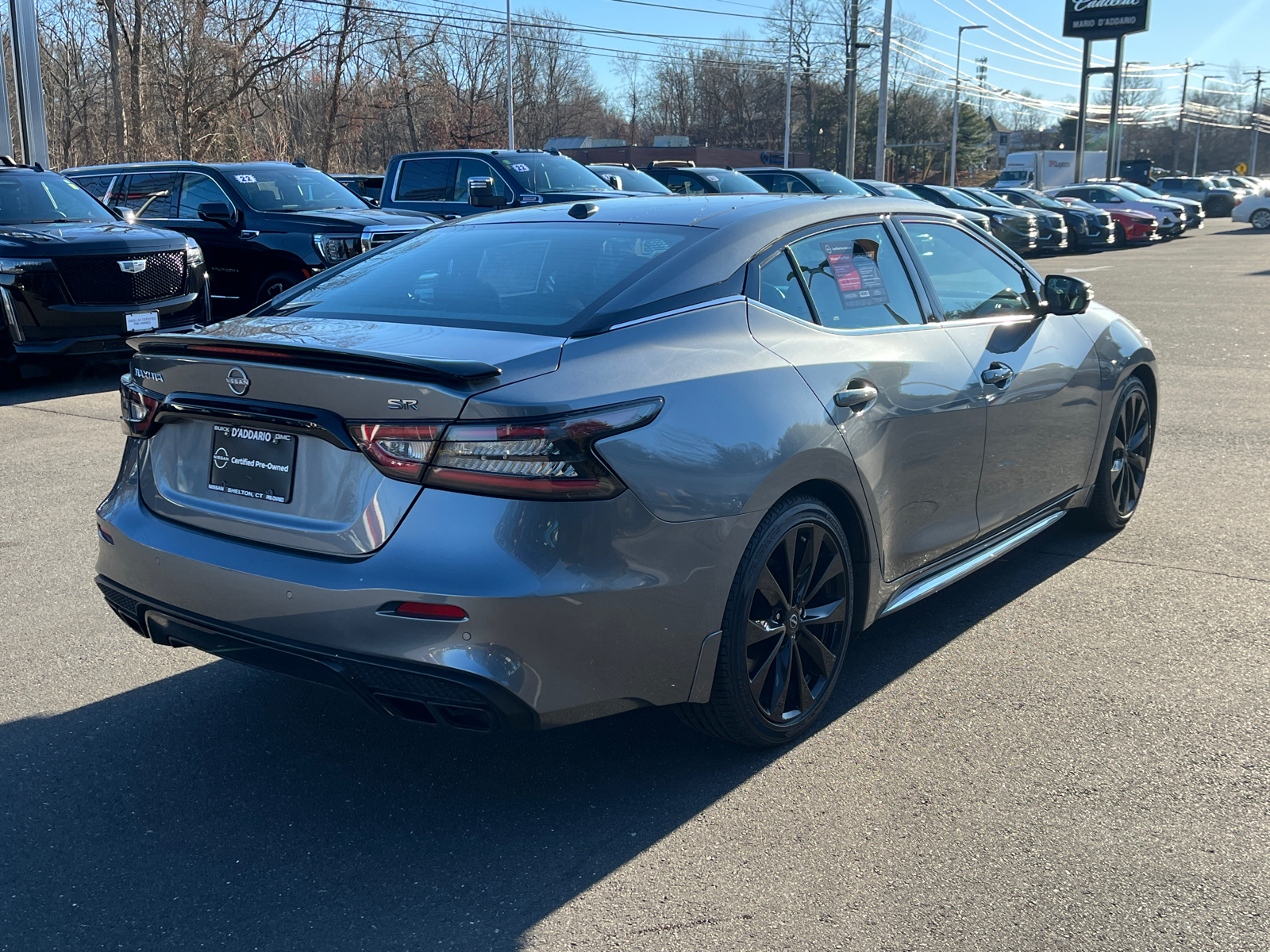 2023 Nissan Maxima SR 5