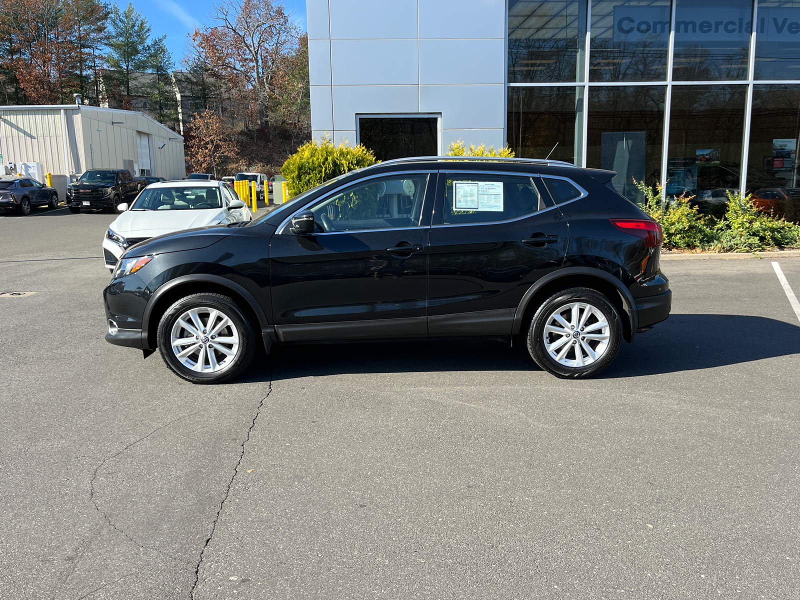 2019 Nissan Rogue Sport SV 2