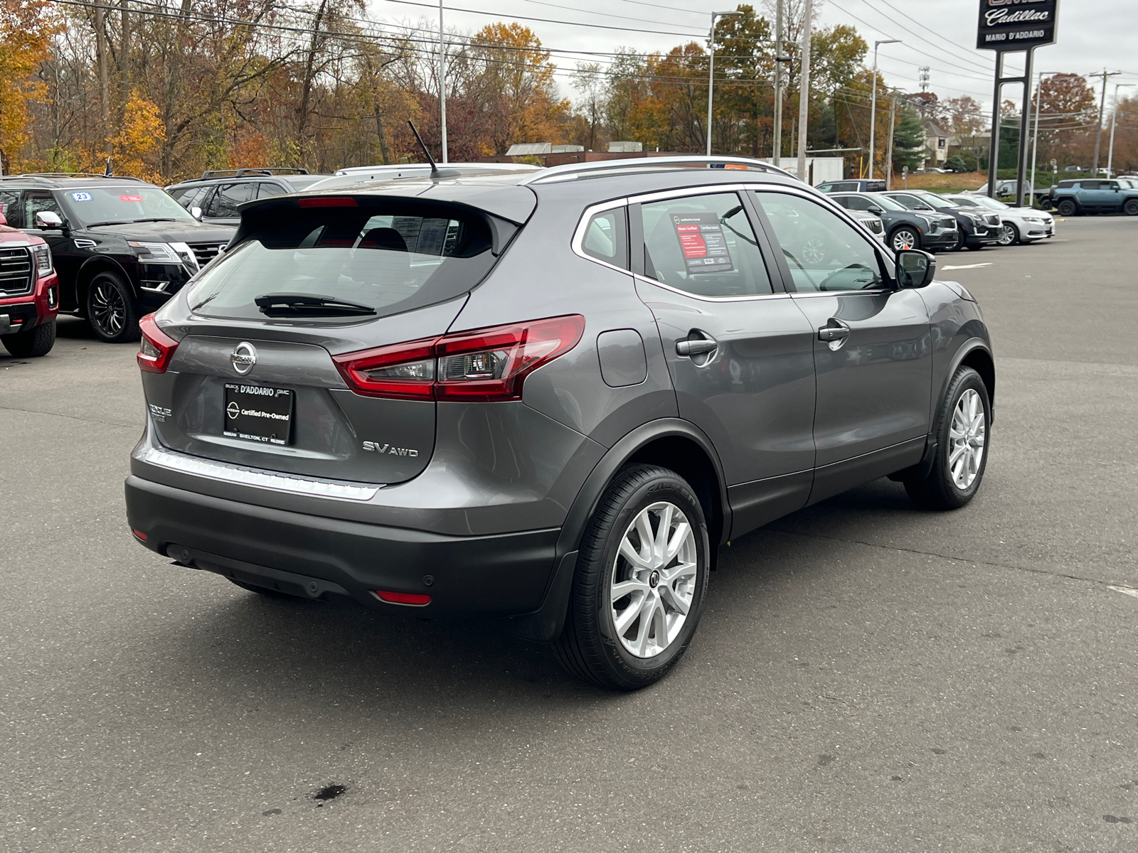 2022 Nissan Rogue Sport SV 5