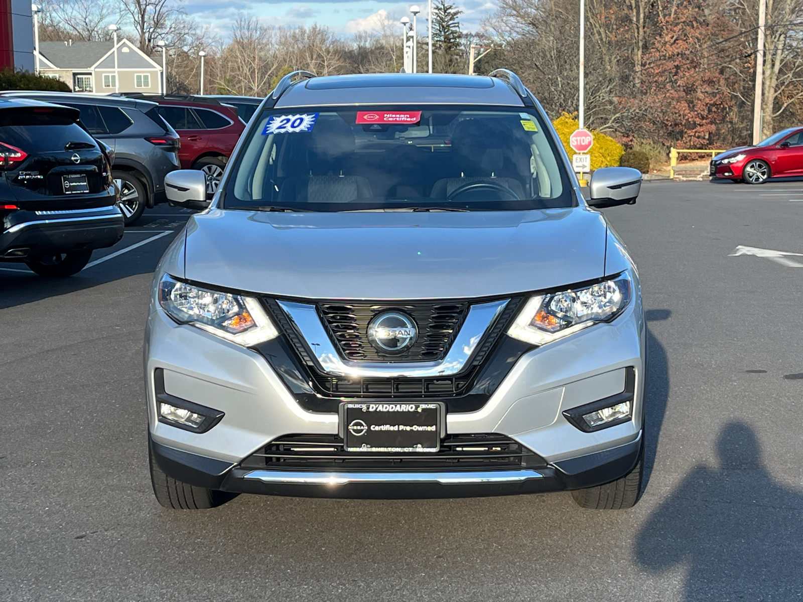 2020 Nissan Rogue SV 8