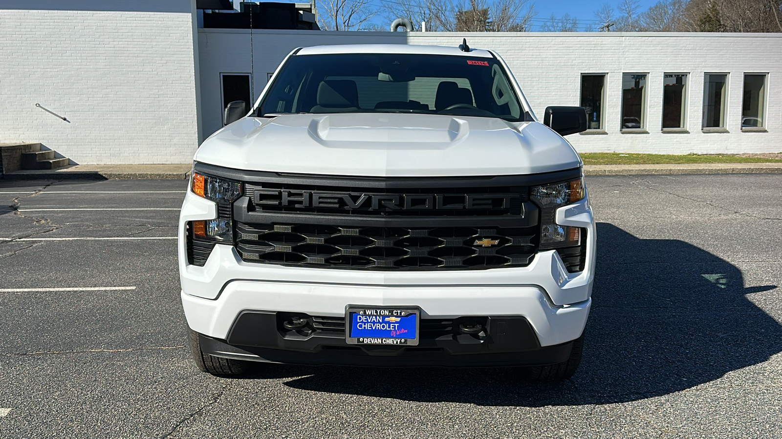 2024 Chevrolet Silverado 1500 Custom 3