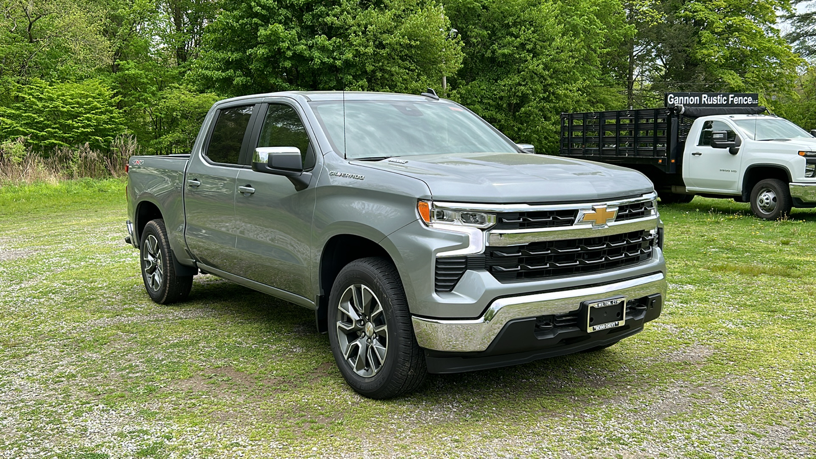 2024 Chevrolet Silverado 1500 LT 2