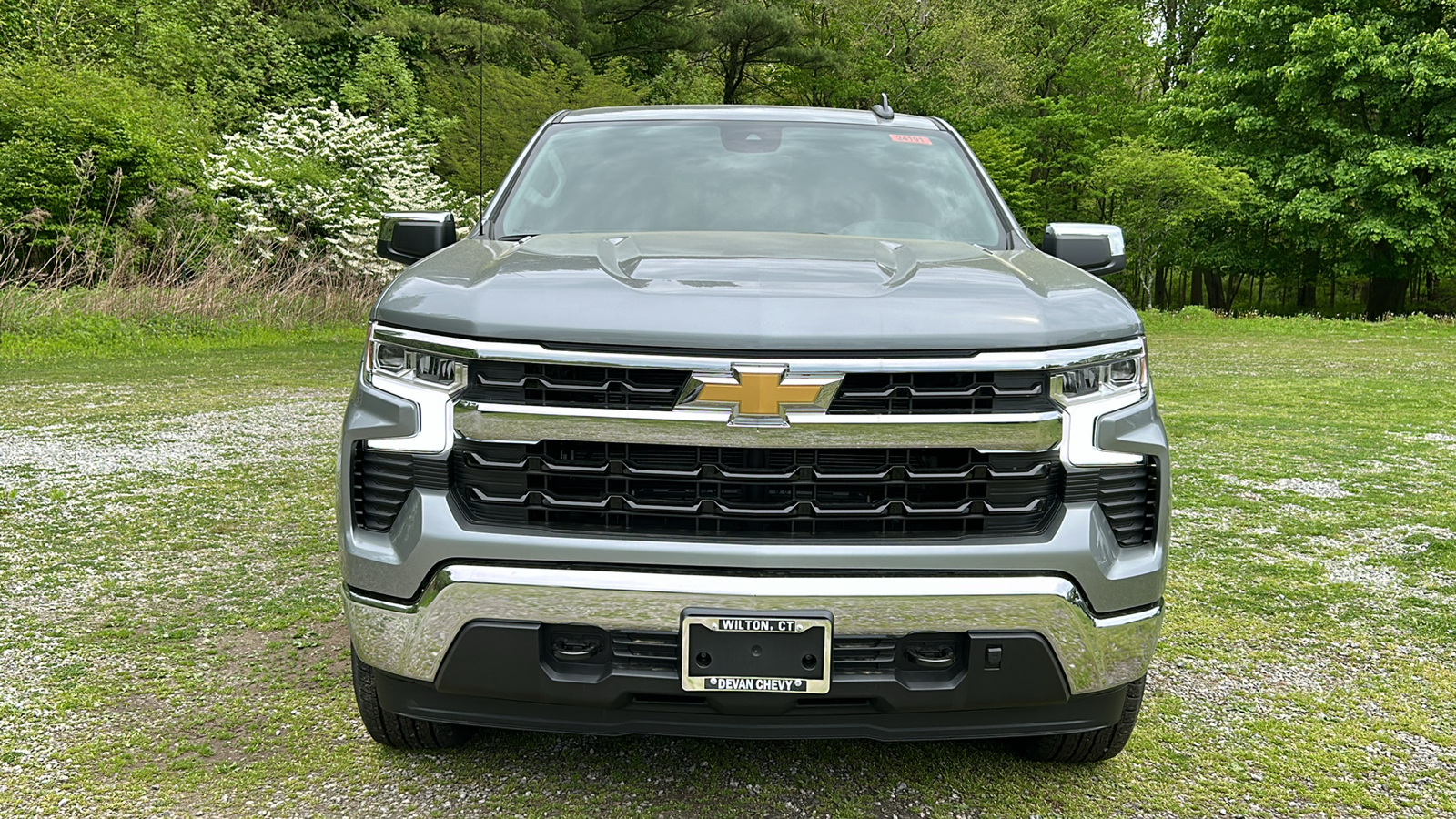 2024 Chevrolet Silverado 1500 LT 3