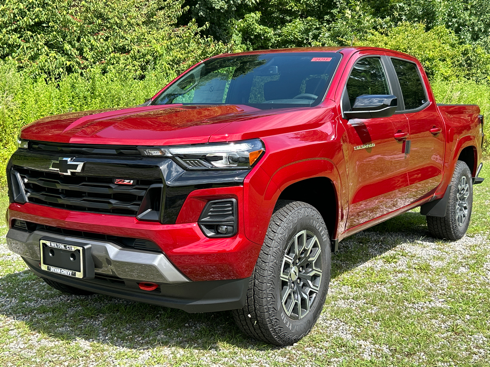 2024 Chevrolet Colorado Z71 1