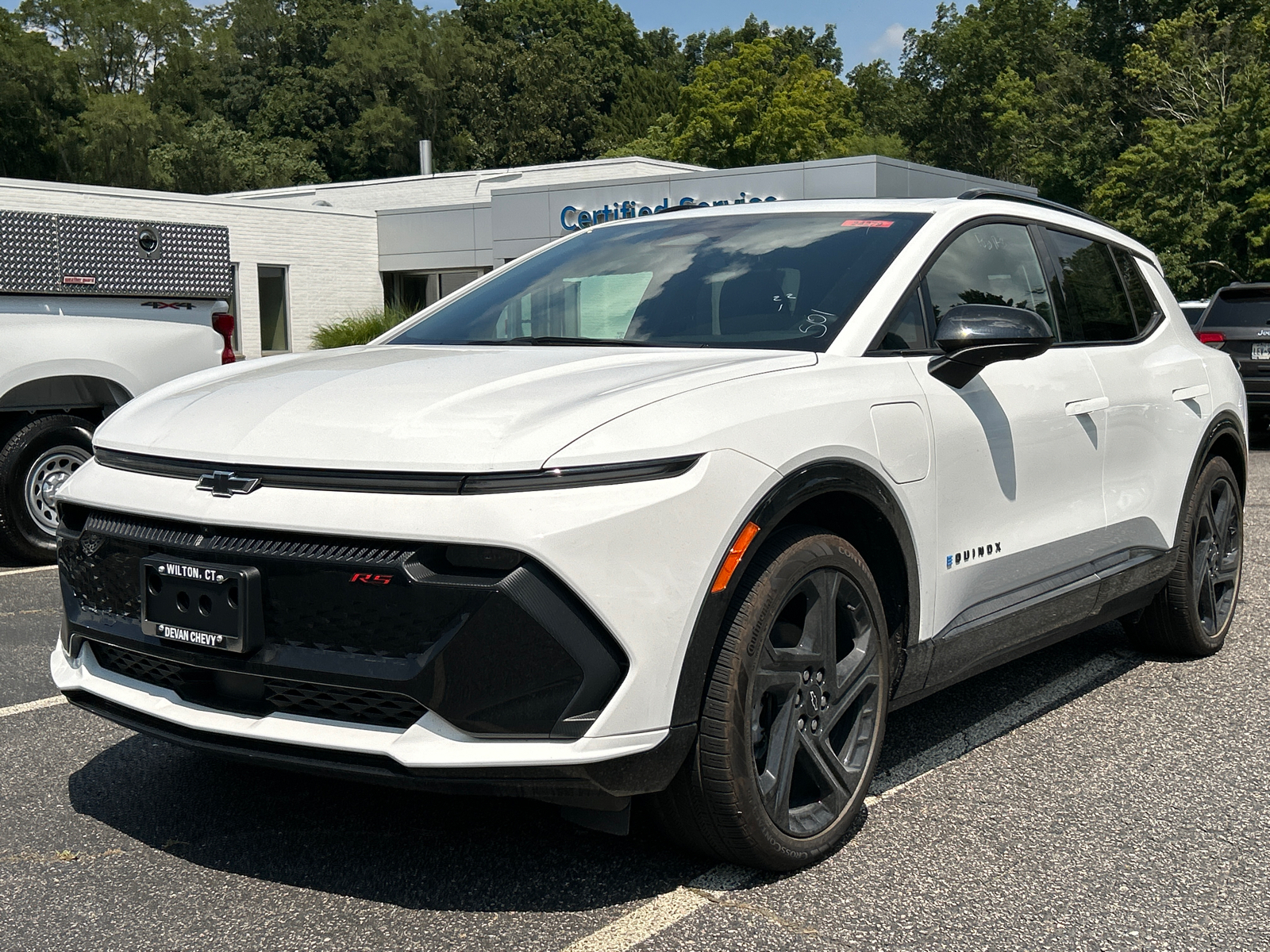 2024 Chevrolet Equinox EV 2RS 1