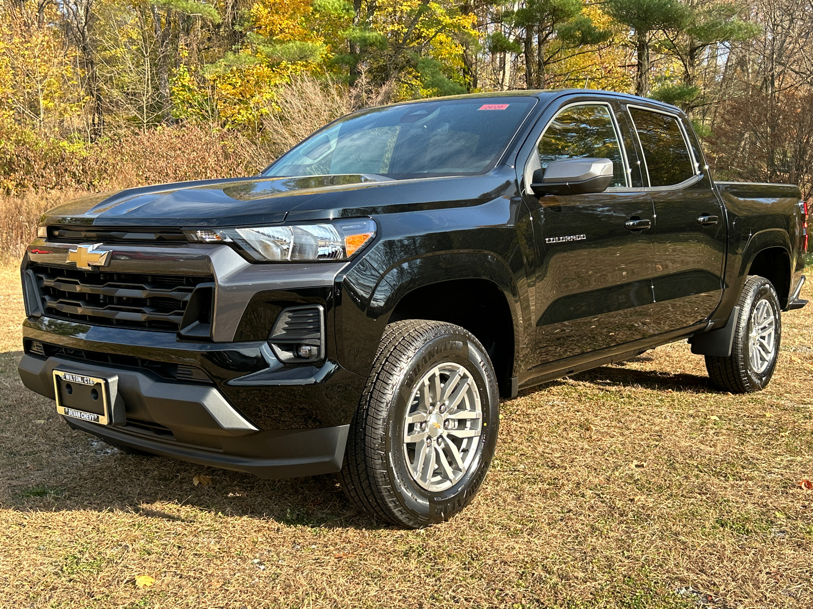 2024 Chevrolet Colorado LT 1