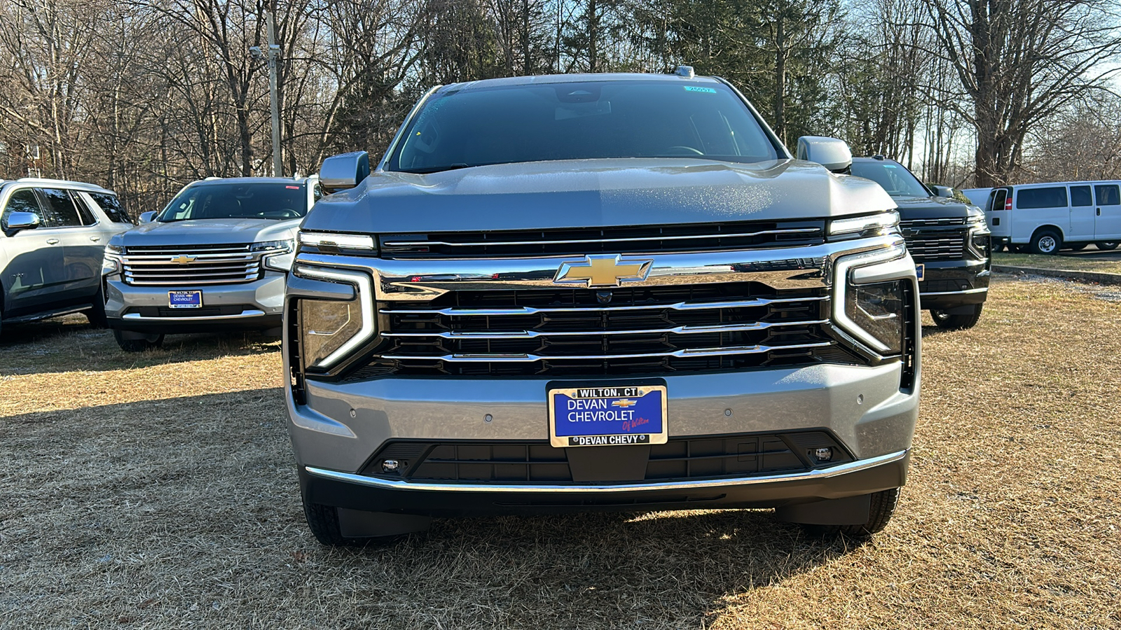 2025 Chevrolet Suburban LT 3