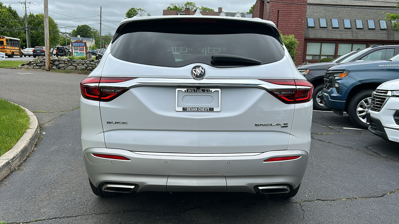 2018 Buick Enclave Essence 7