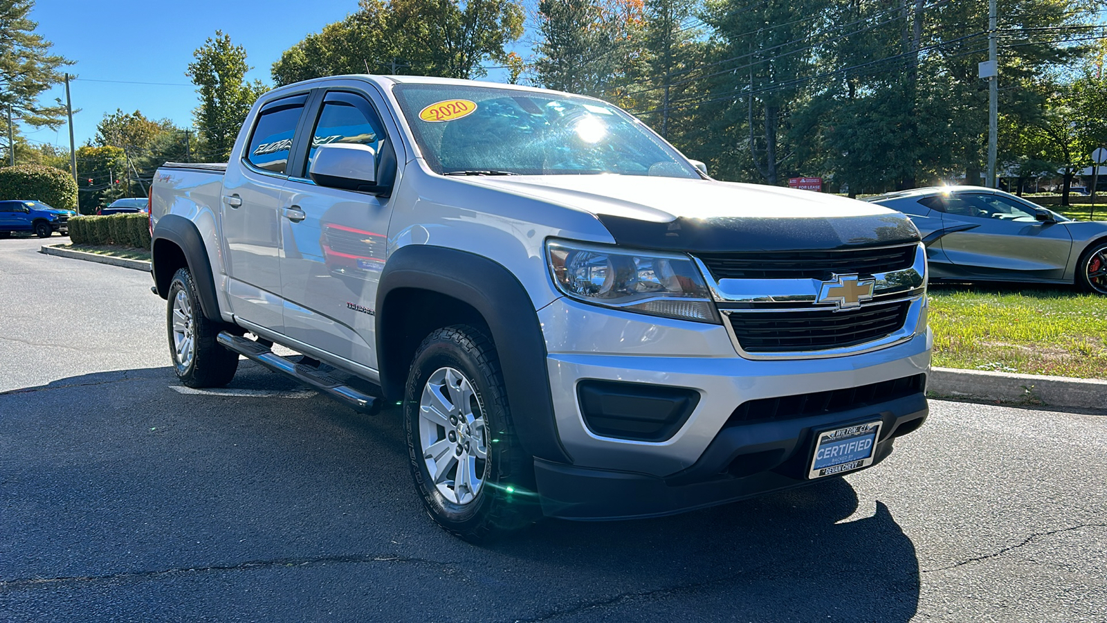 2020 Chevrolet Colorado LT 2