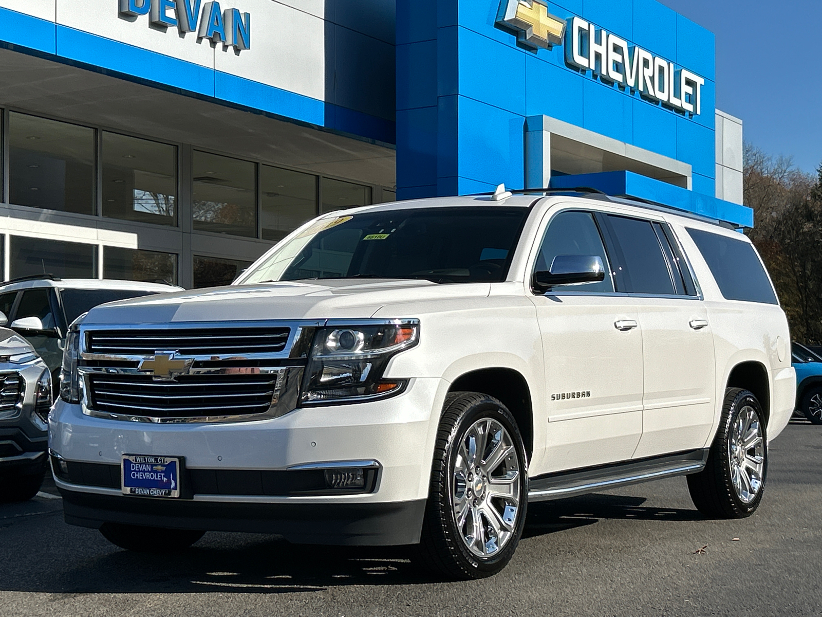 2019 Chevrolet Suburban Premier 1