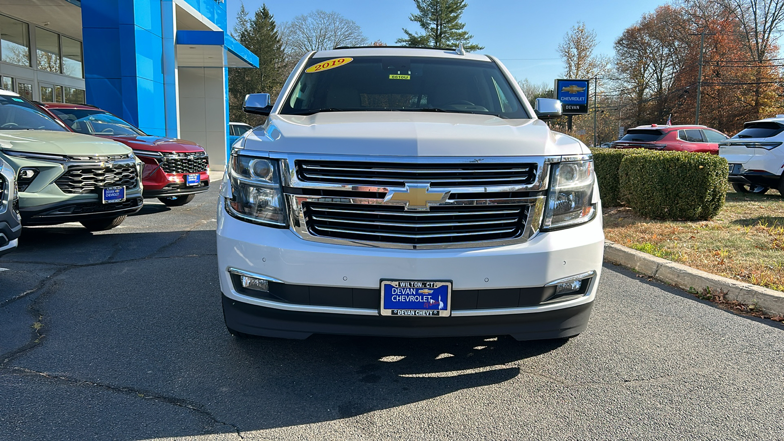 2019 Chevrolet Suburban Premier 2