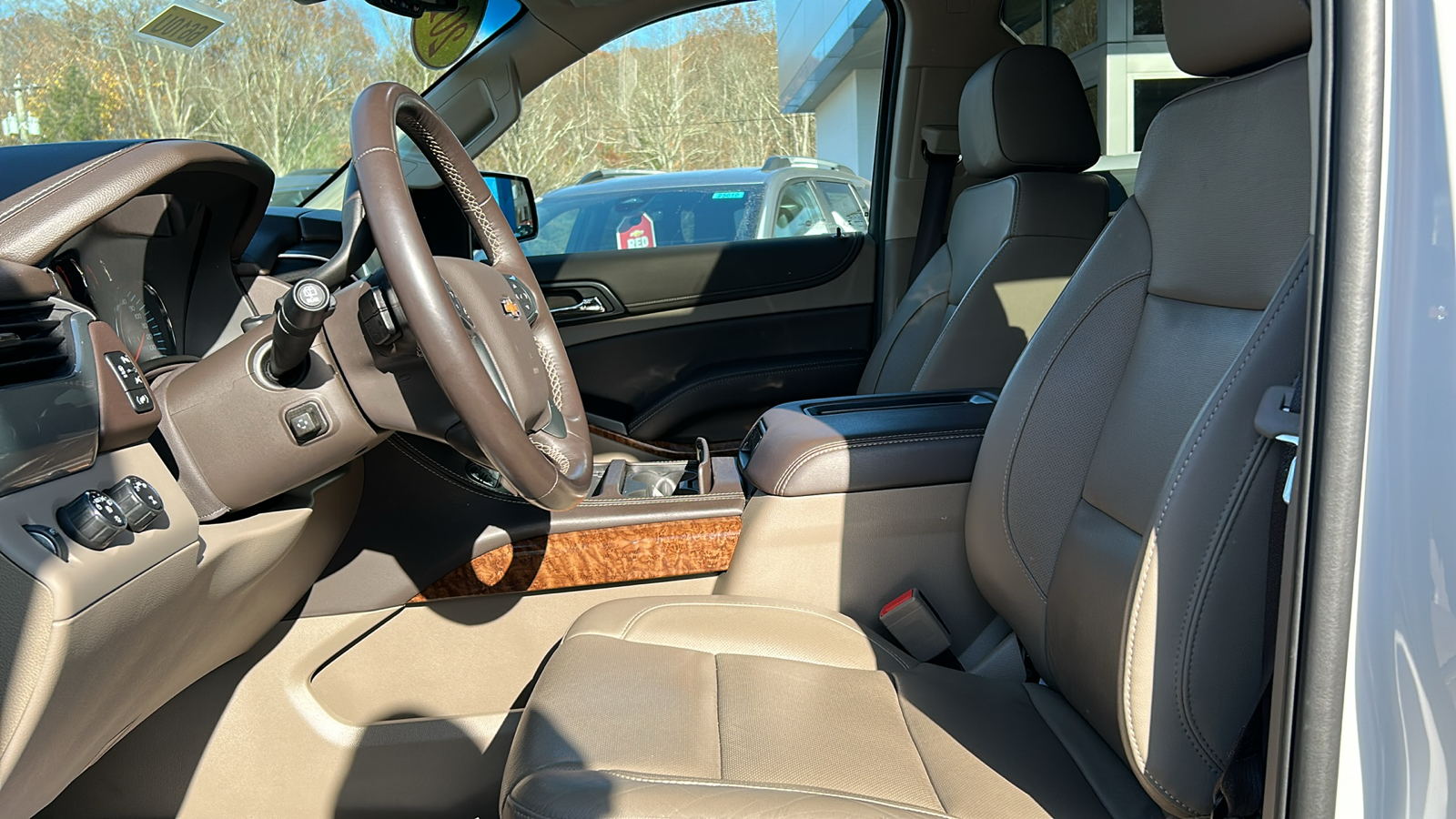 2019 Chevrolet Suburban Premier 9