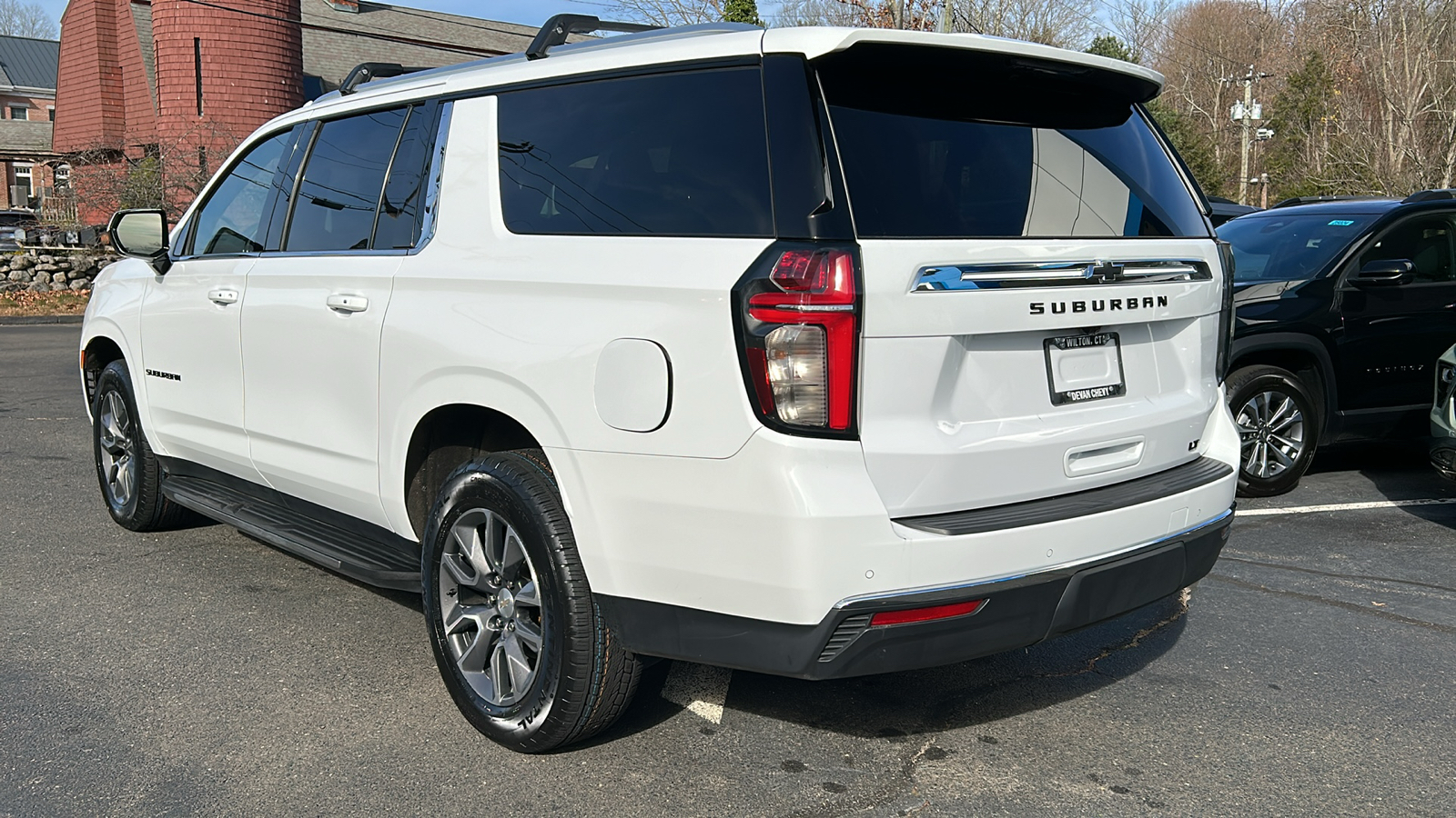 2021 Chevrolet Suburban LT 5