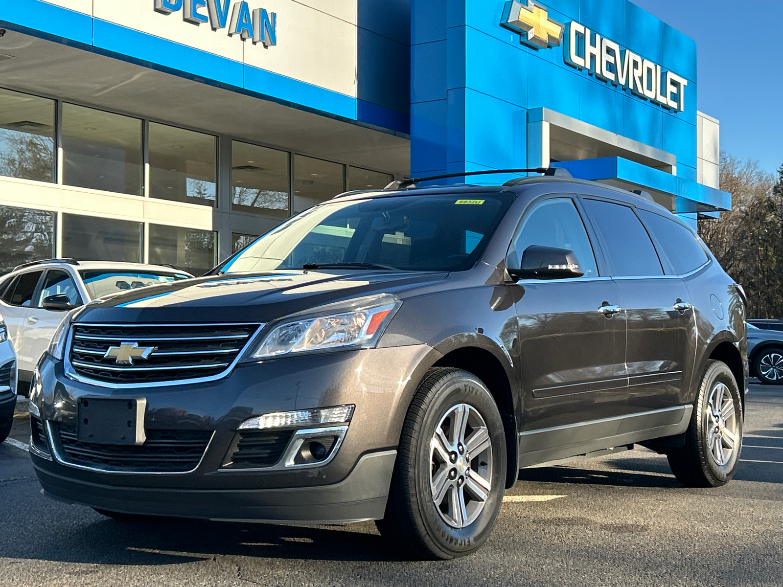 2017 Chevrolet Traverse LT 1