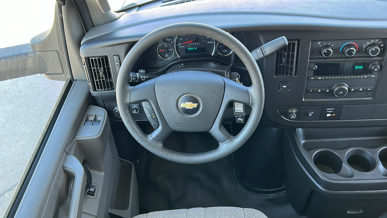 2019 Chevrolet Express 3500 Work Van 13