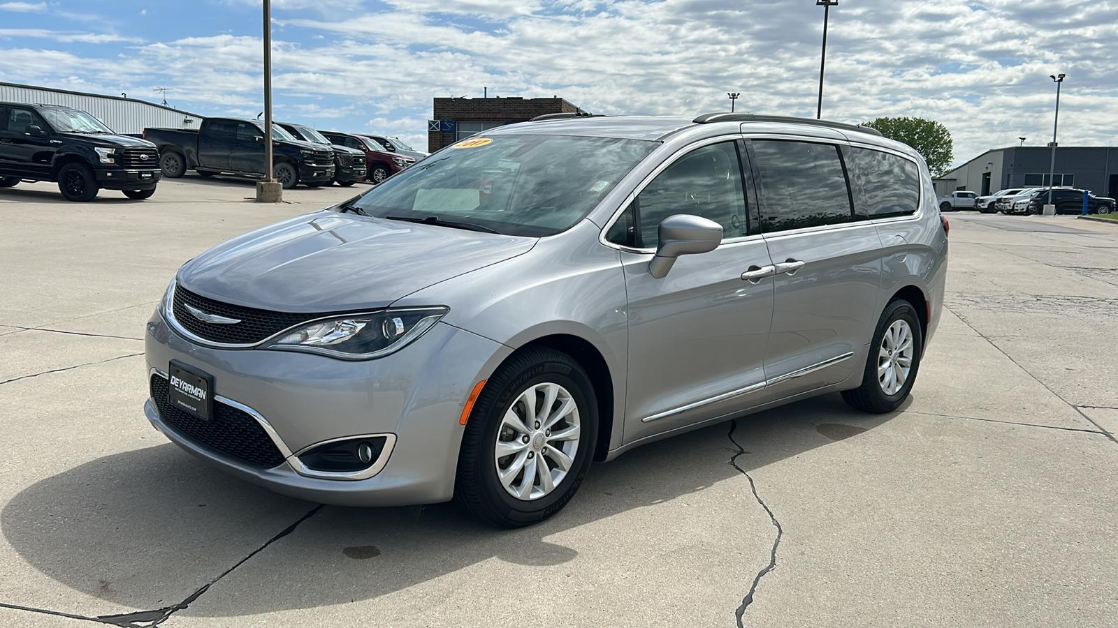 2017 Chrysler Pacifica Touring L 7