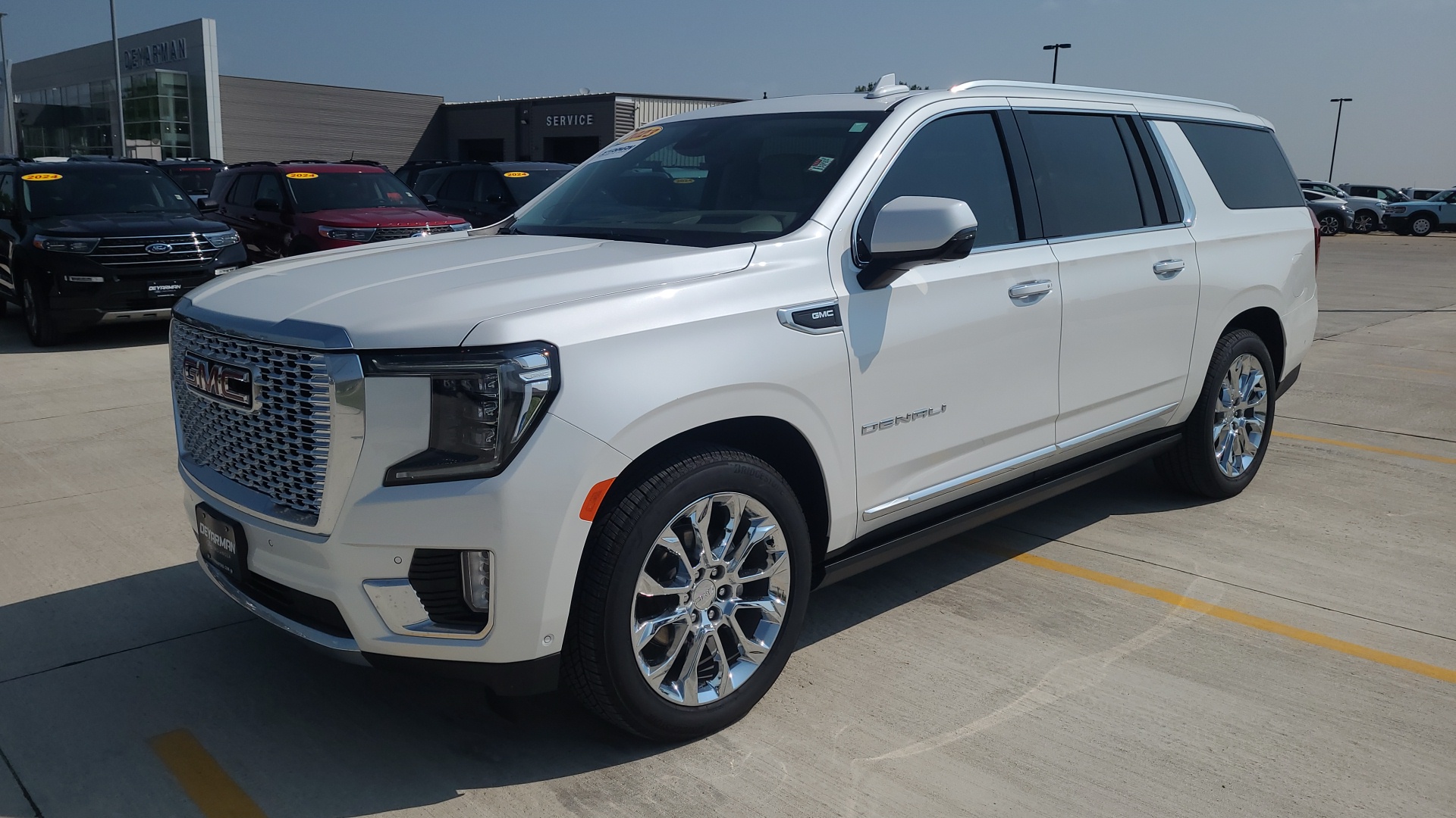 2023 GMC Yukon XL Denali 7