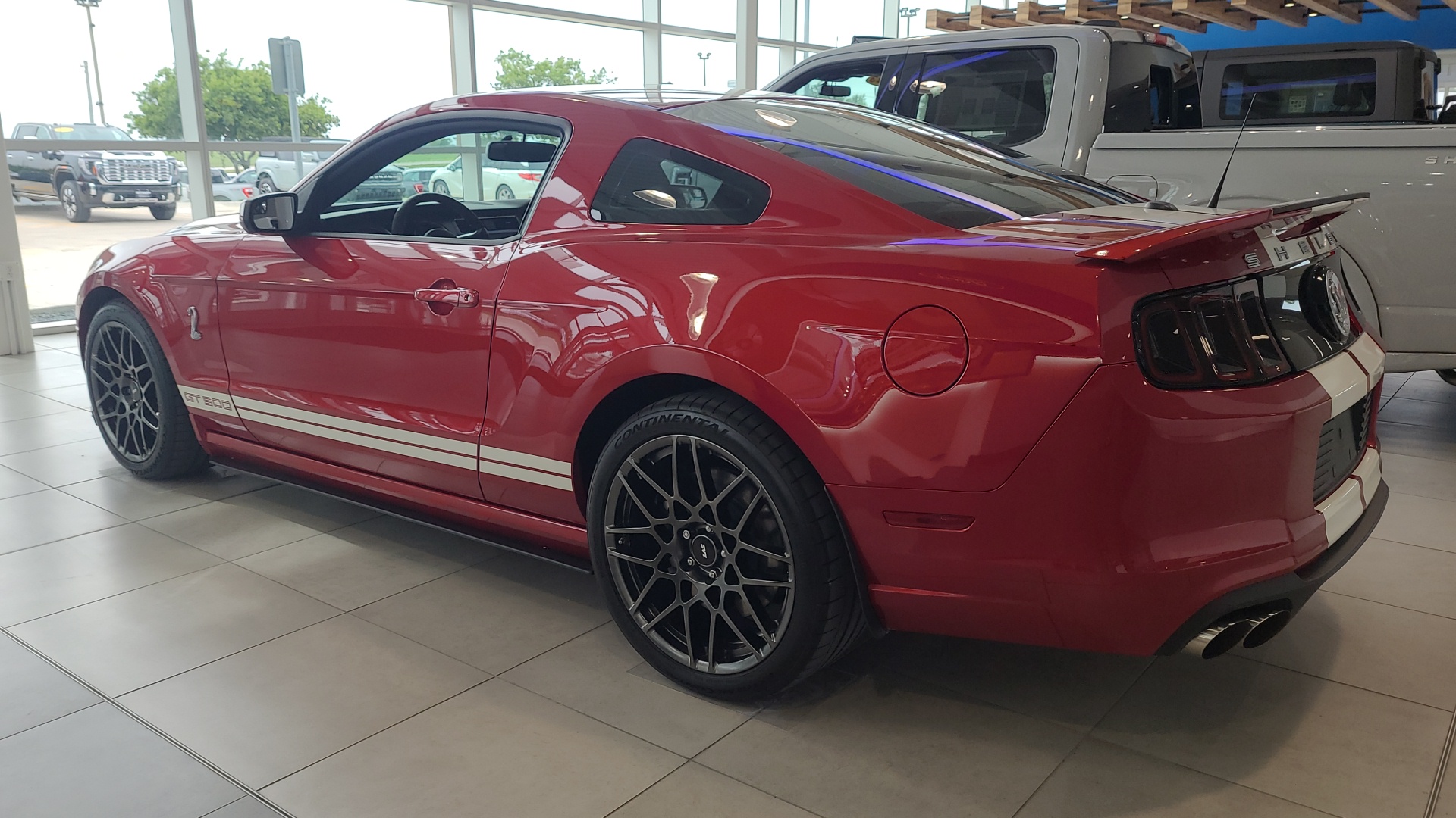 2013 Ford Mustang Shelby GT500 4
