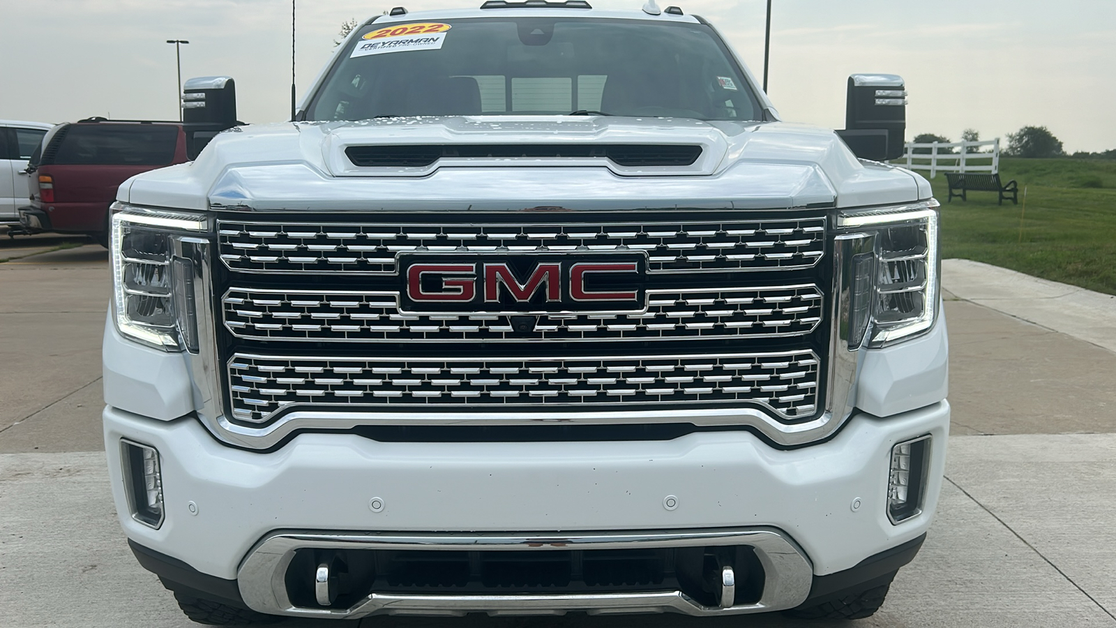 2022 GMC Sierra 2500HD Denali 8